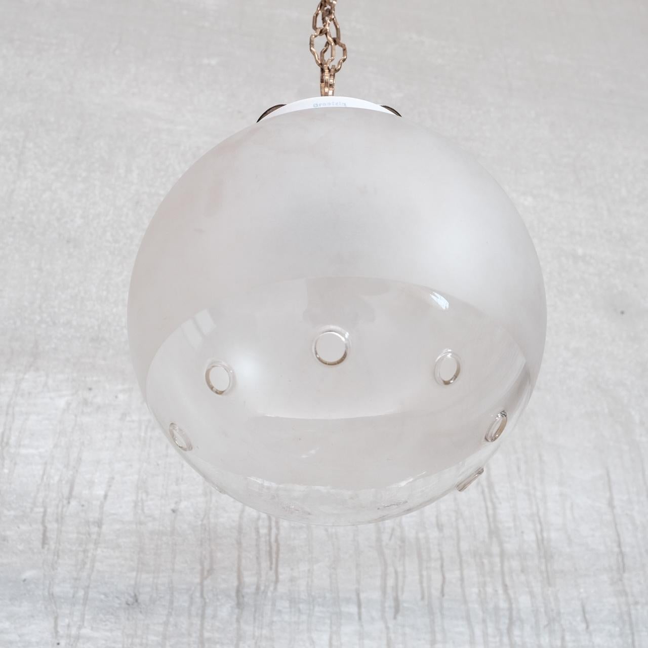 Métal Lampe à suspension ancienne en verre bicolore en vente