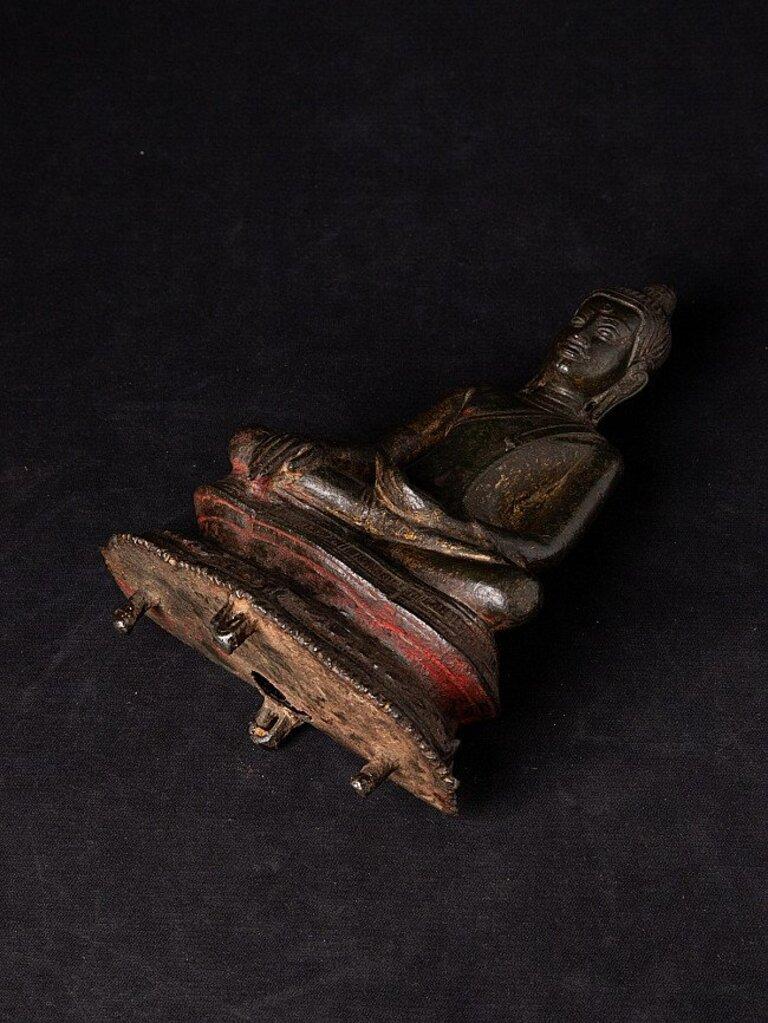 Antique U-Thong Buddha from Thailand For Sale 15