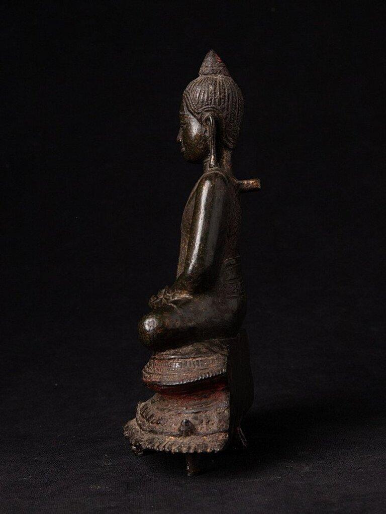 Antique U-Thong Buddha from Thailand In Good Condition For Sale In DEVENTER, NL