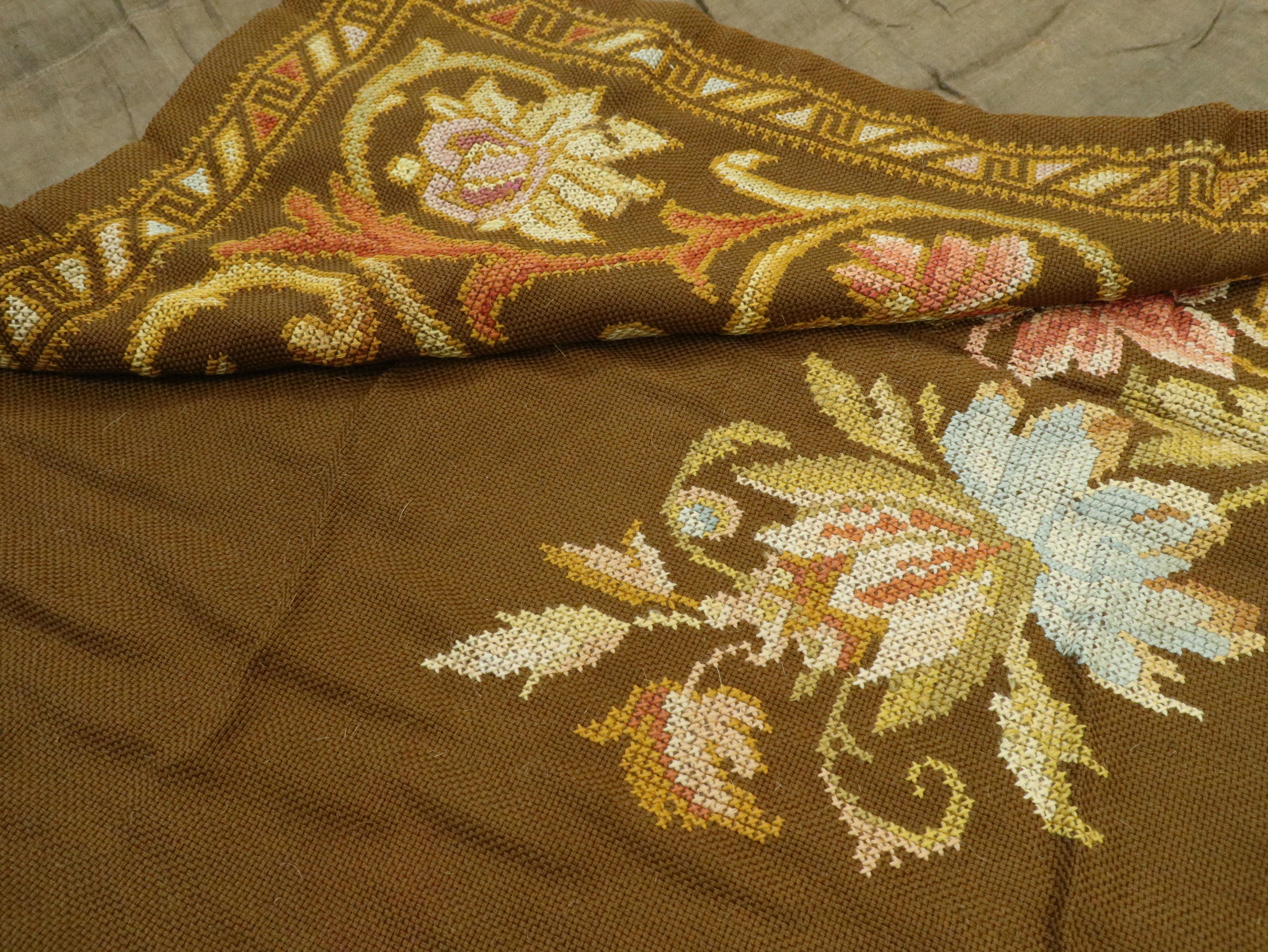 Antiker ukrainischer Gobelinstickerei-Teppich im Angebot 3