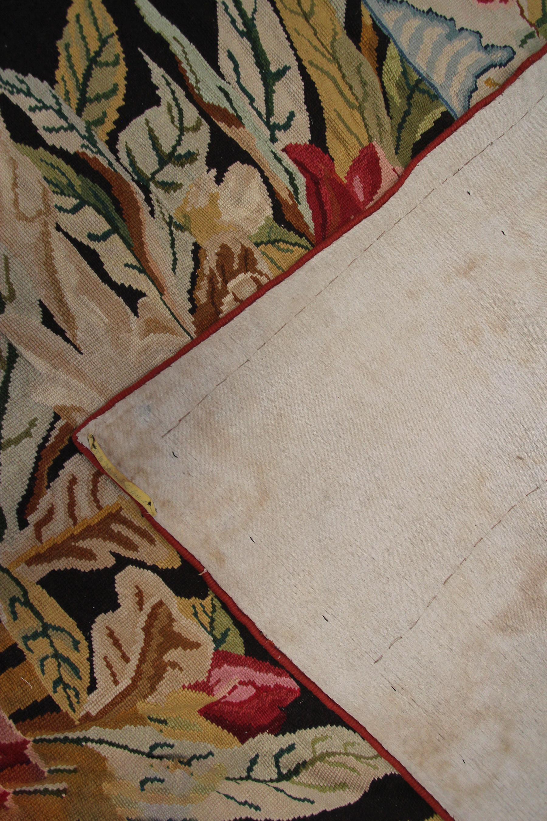 Antiker ukrainischer handgefertigter ukrainischer Nadelspitze-Teppich, 1900, schwarz, 10x13,298x392 cm im Angebot 6