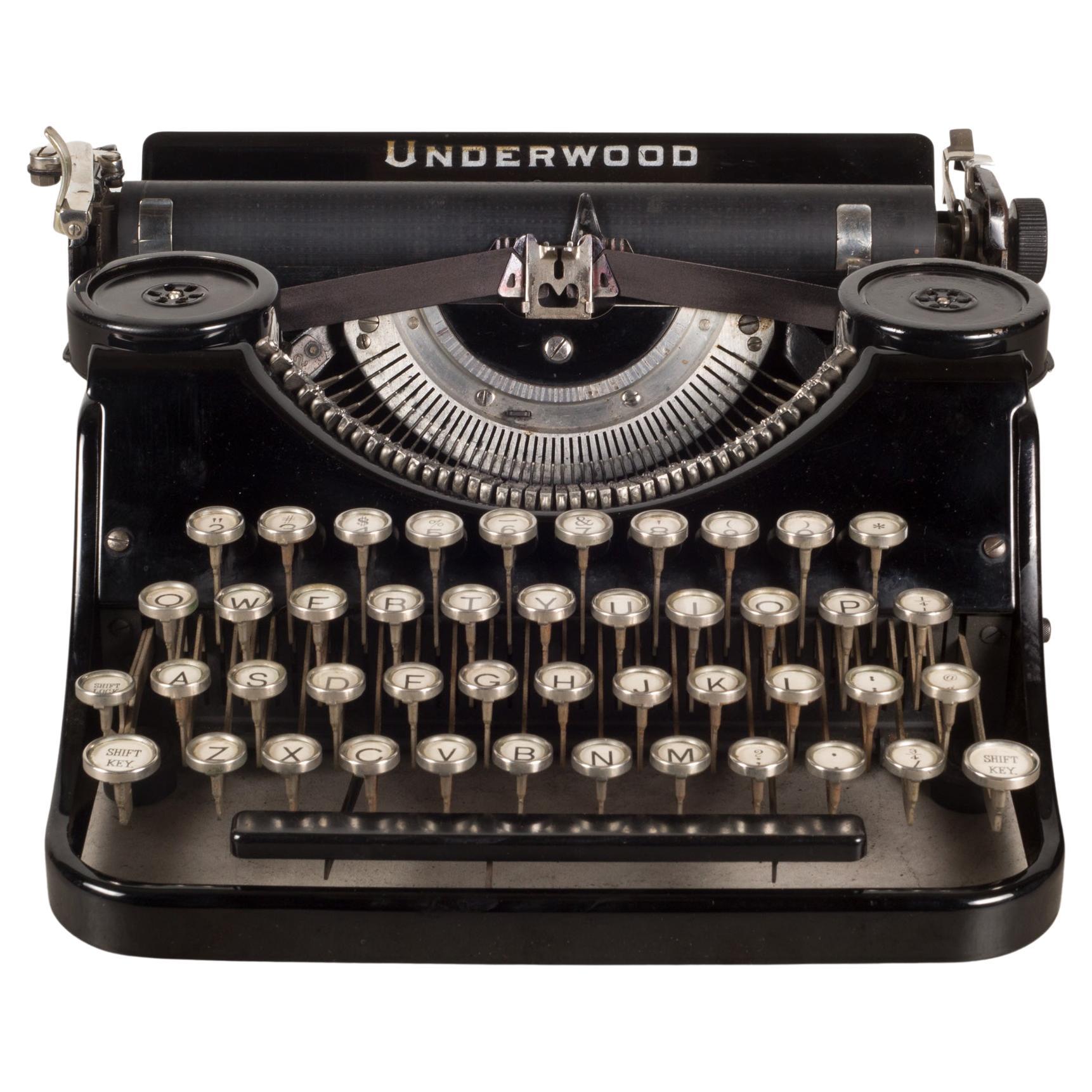 Antique Underwood Refurbished Portable Four Bank Typewriter, circa 1934