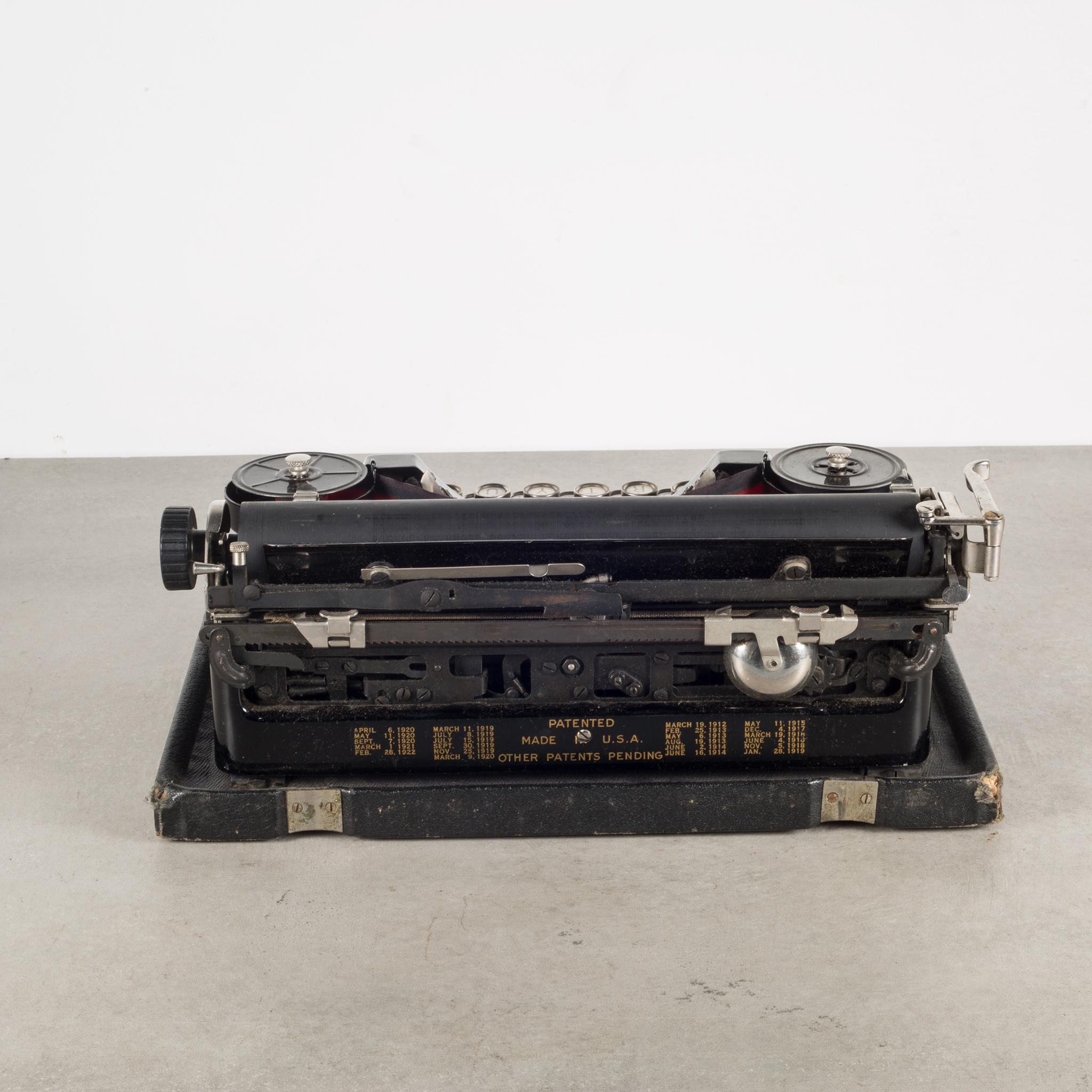 underwood typewriter 1923