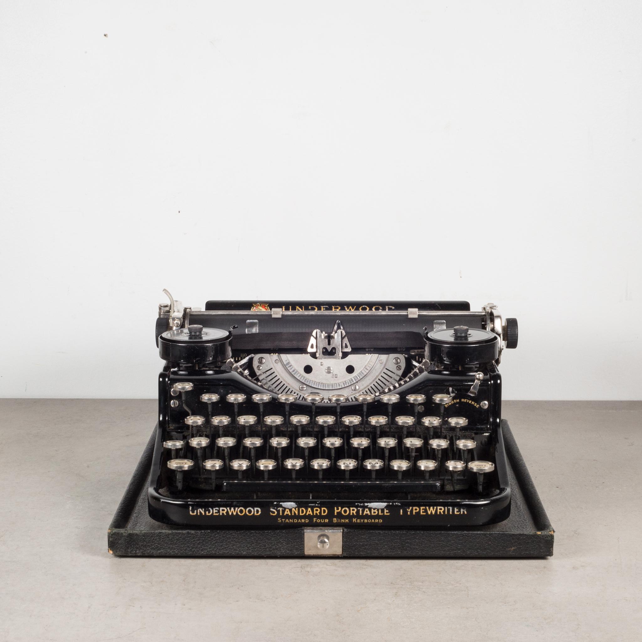 underwood standard portable typewriter