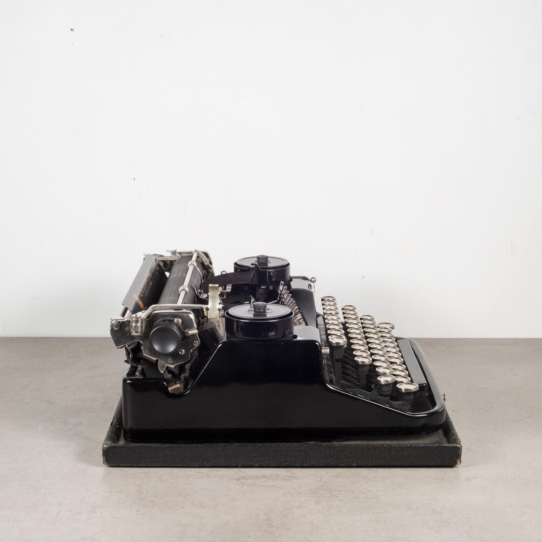 Antique Underwood Standard Portable Four Bank Typewriter, circa 1928 In Good Condition In San Francisco, CA