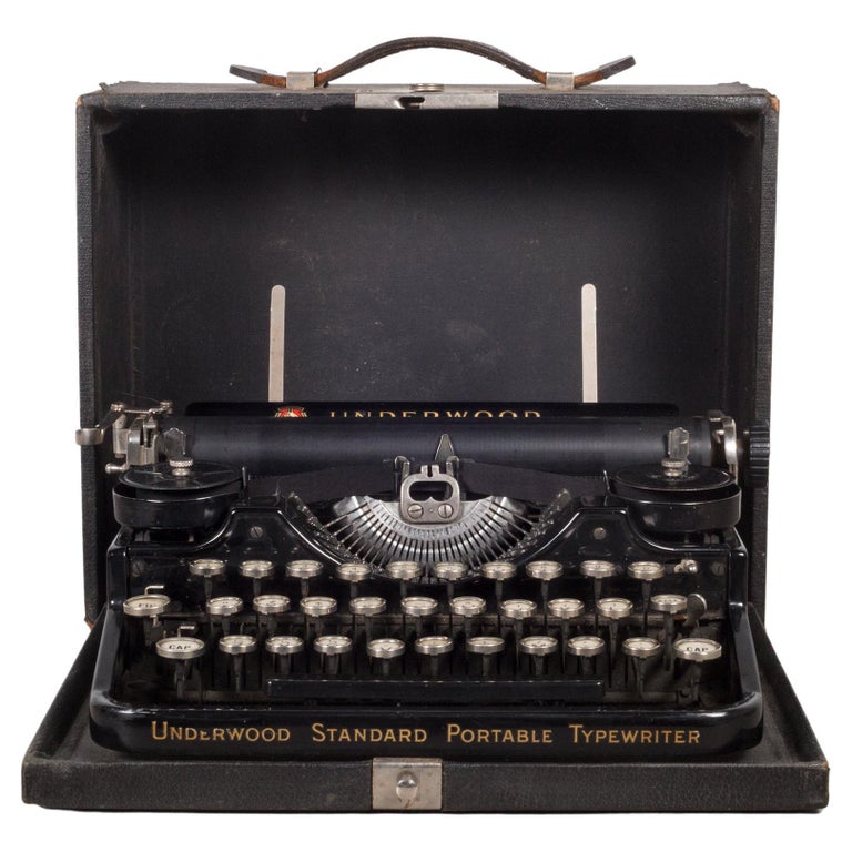 Antique Underwood Standard Portable Typewriter, C.1919 at 1stDibs