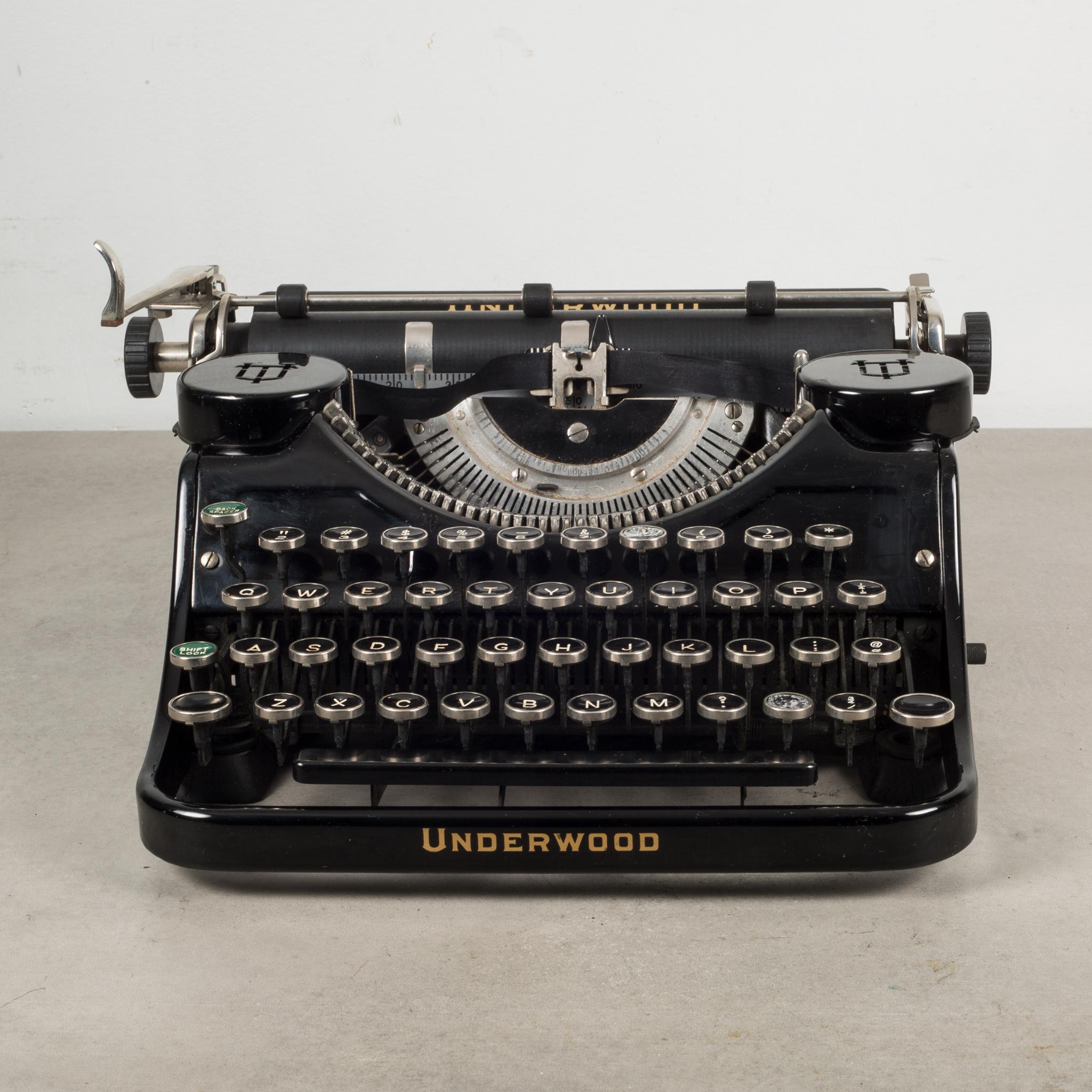 Art Deco Antique Underwood Universal Portable Four Bank Typewriter, circa 1935