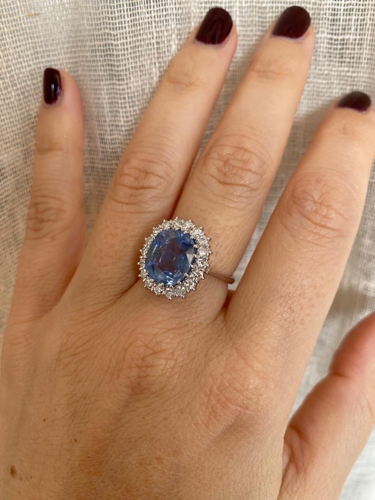 Certified Antique Unheated 6.50 Carat Sapphire Diamond Gold Cluster Ring 7