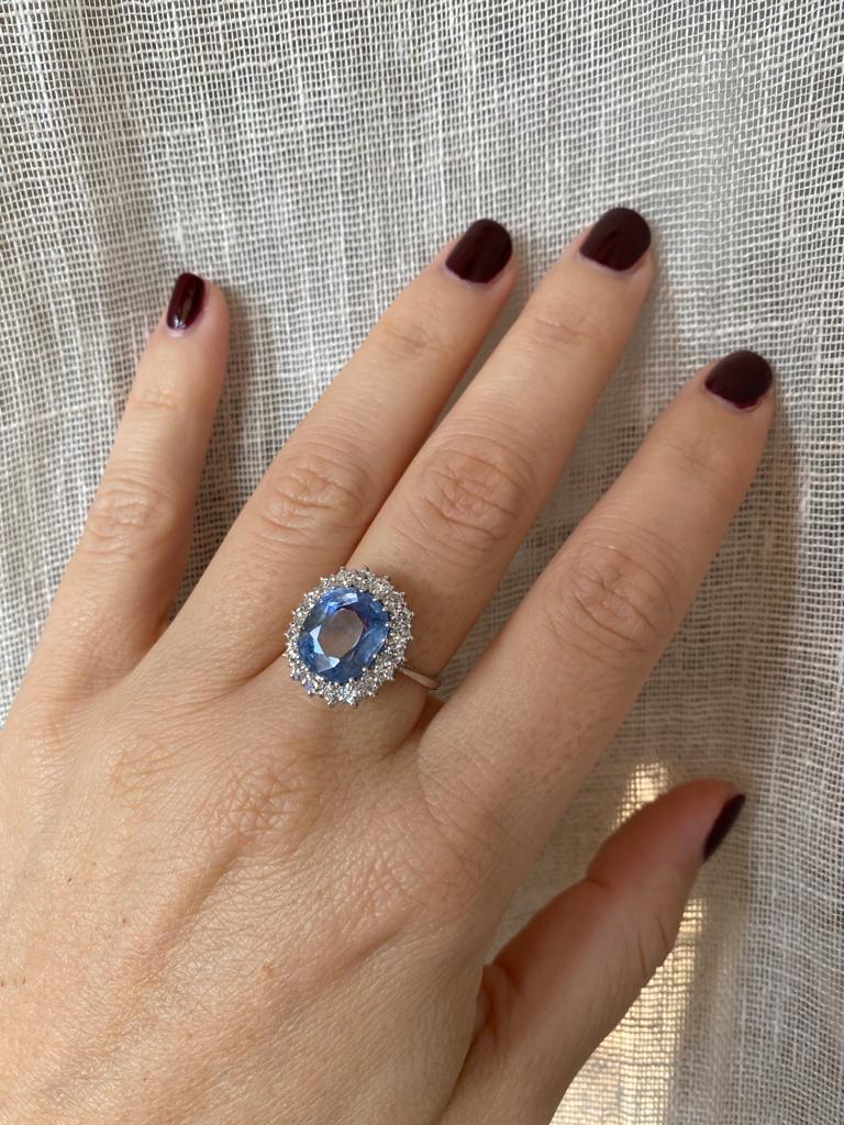 Certified Antique Unheated 6.50 Carat Sapphire Diamond Gold Cluster Ring 3