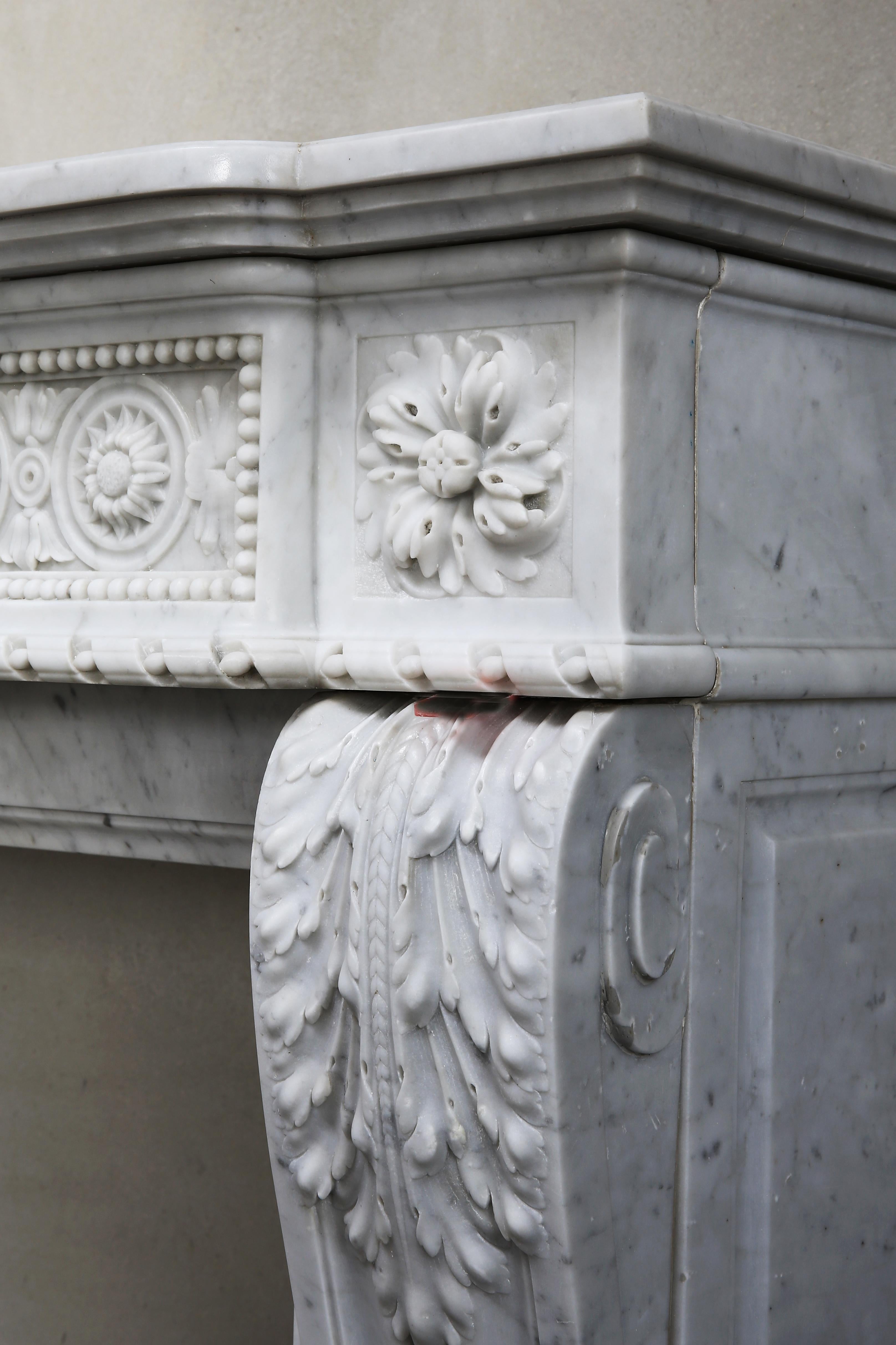 Antique Unique Fireplace of Carrara Marble from the 18th Century For Sale 5