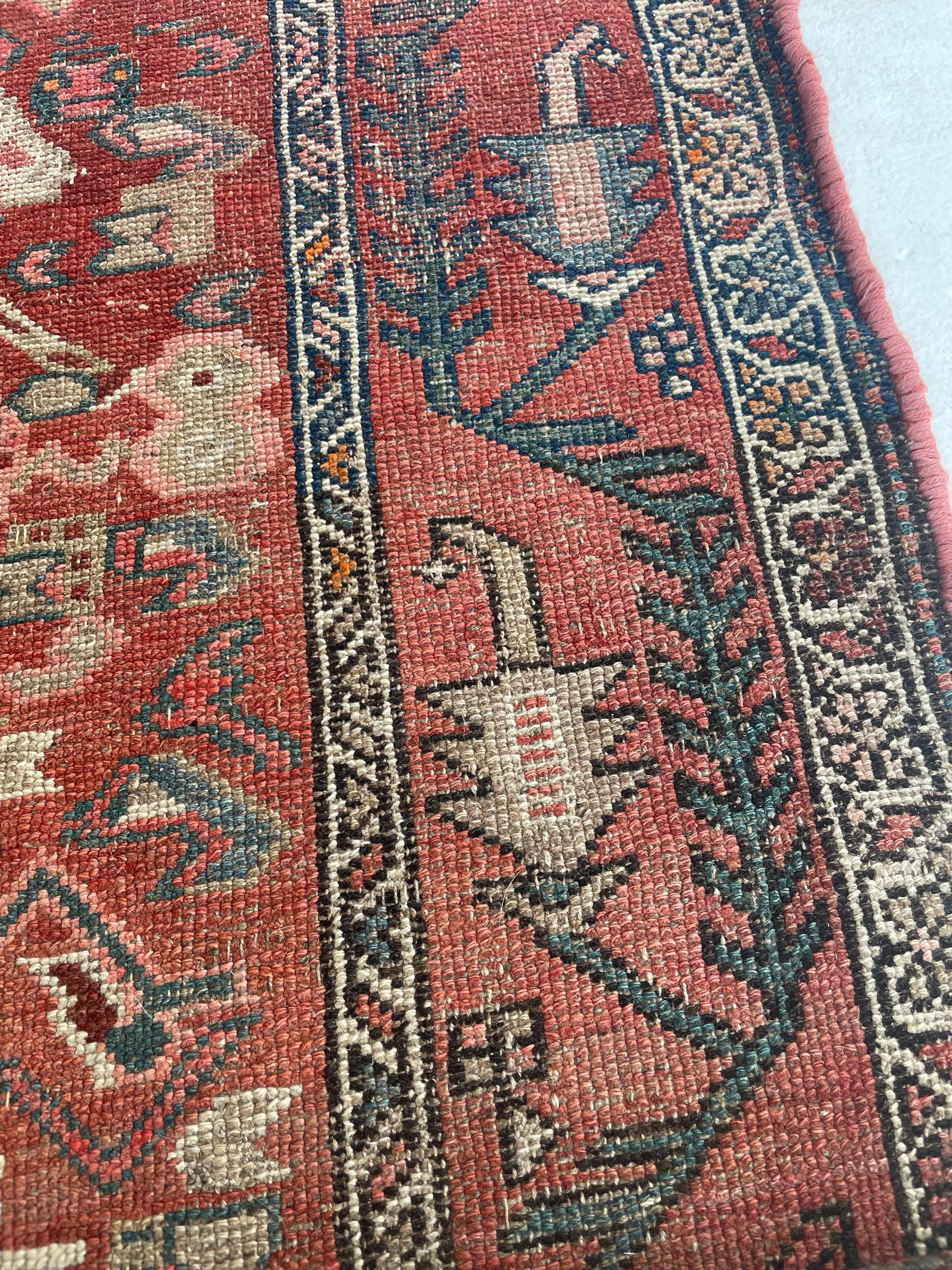 Antique Unique Kilim Design Malayer with Beautiful Palette Rug, circa 1930's In Good Condition For Sale In Milwaukee, WI