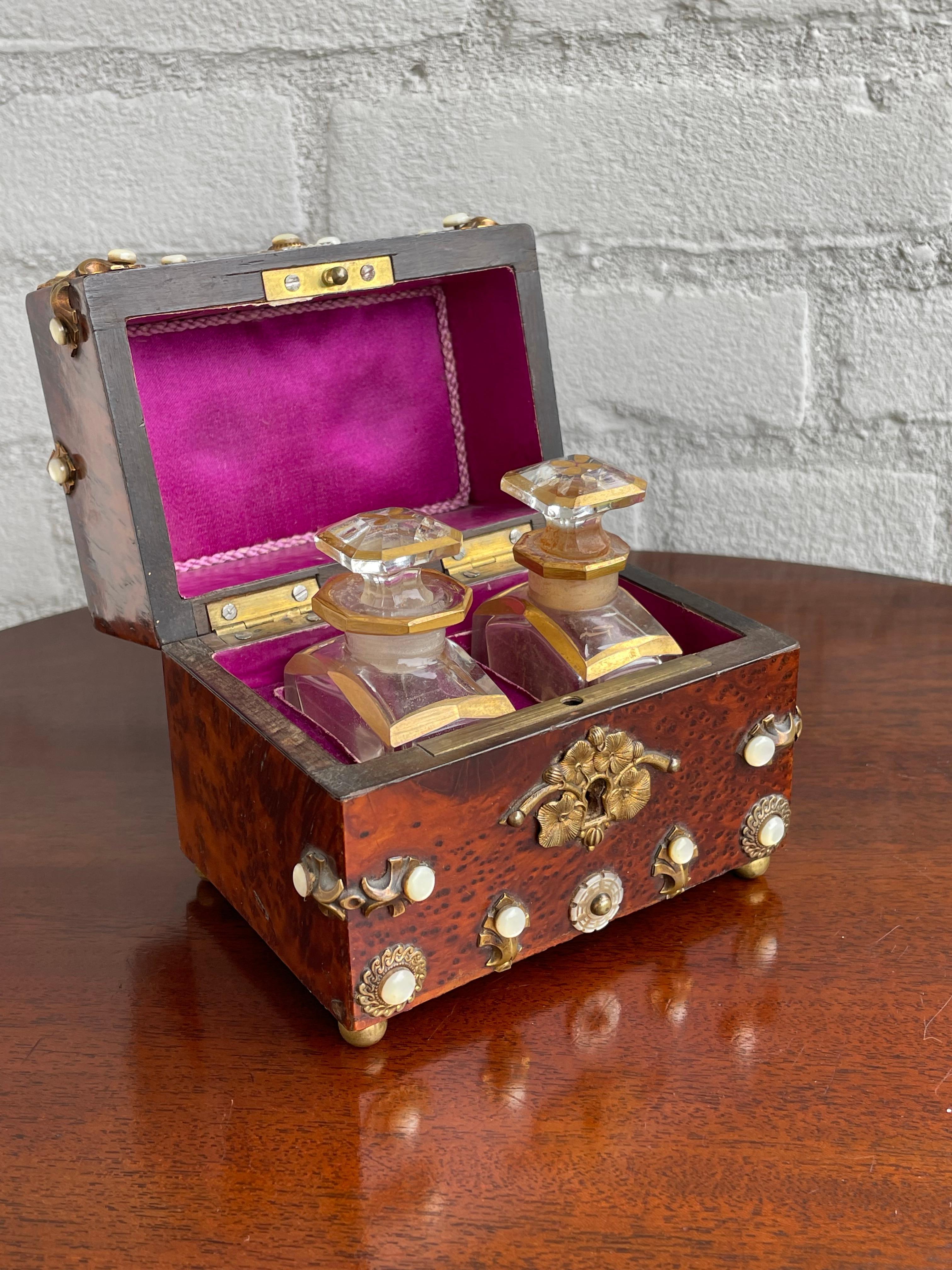 Antique & Unique Napoleon II Inlaid Burl Box w. Gilt Perfume Flasks / Bottles For Sale 5