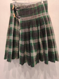 Antique Unisex Kilt in Tartan Fabric - Vintage Heritage Wear