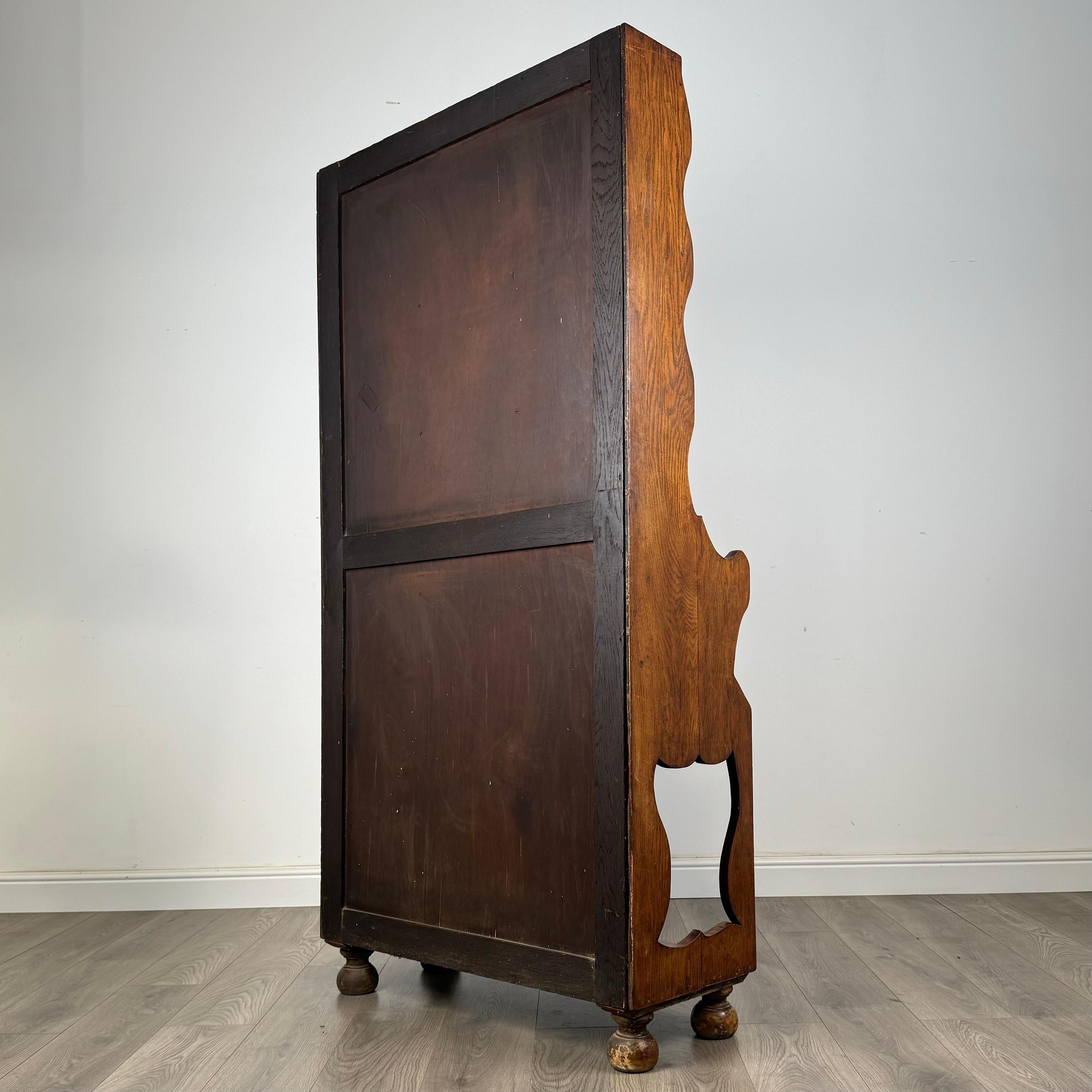 Antico e insolito comò della fine del XIX secolo in Oak ( REF AFS-3450 ) in vendita 1
