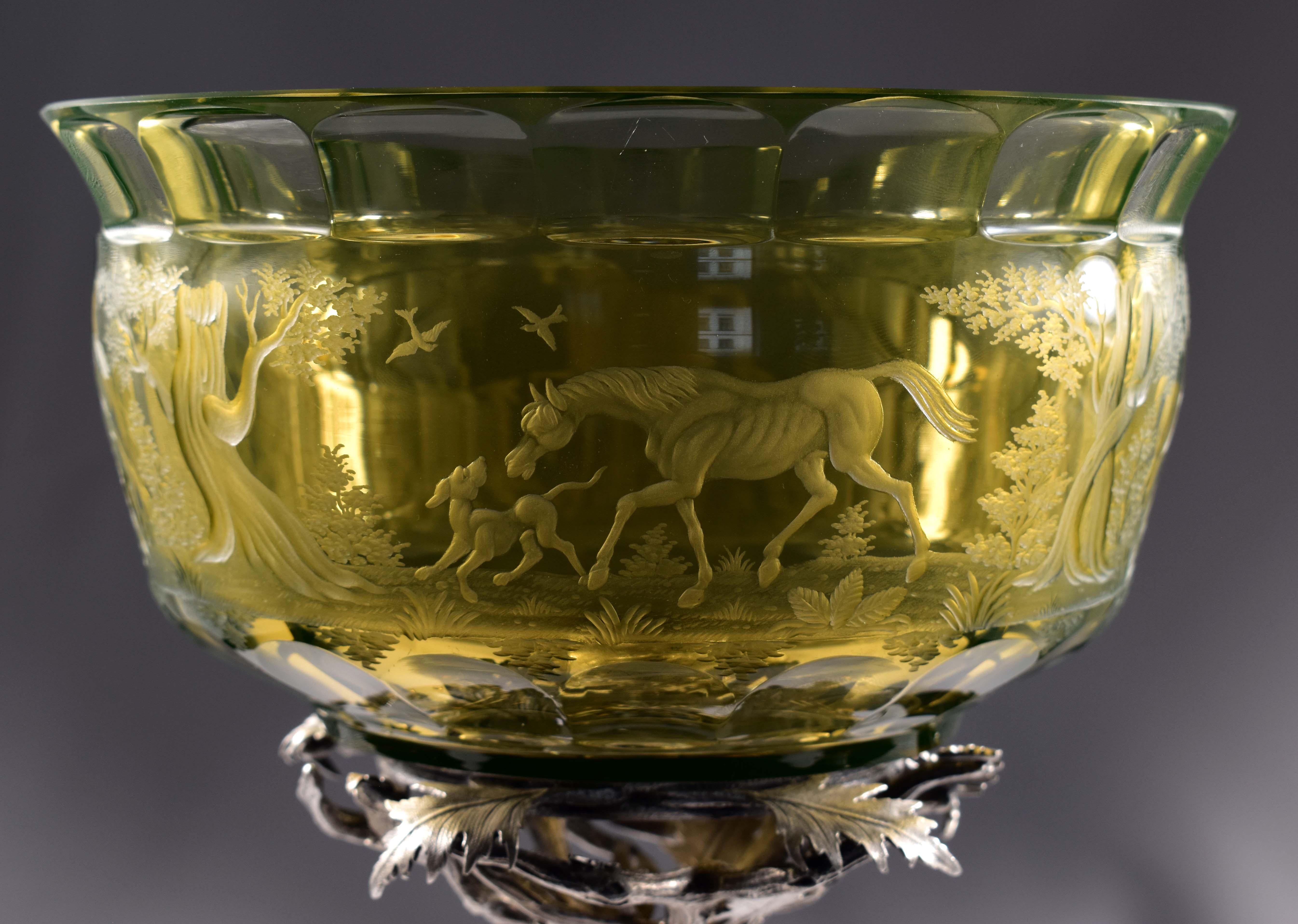 Antique Uranium Glass, Fruit Bowl, Horses, Alpaca-Silver For Sale 5