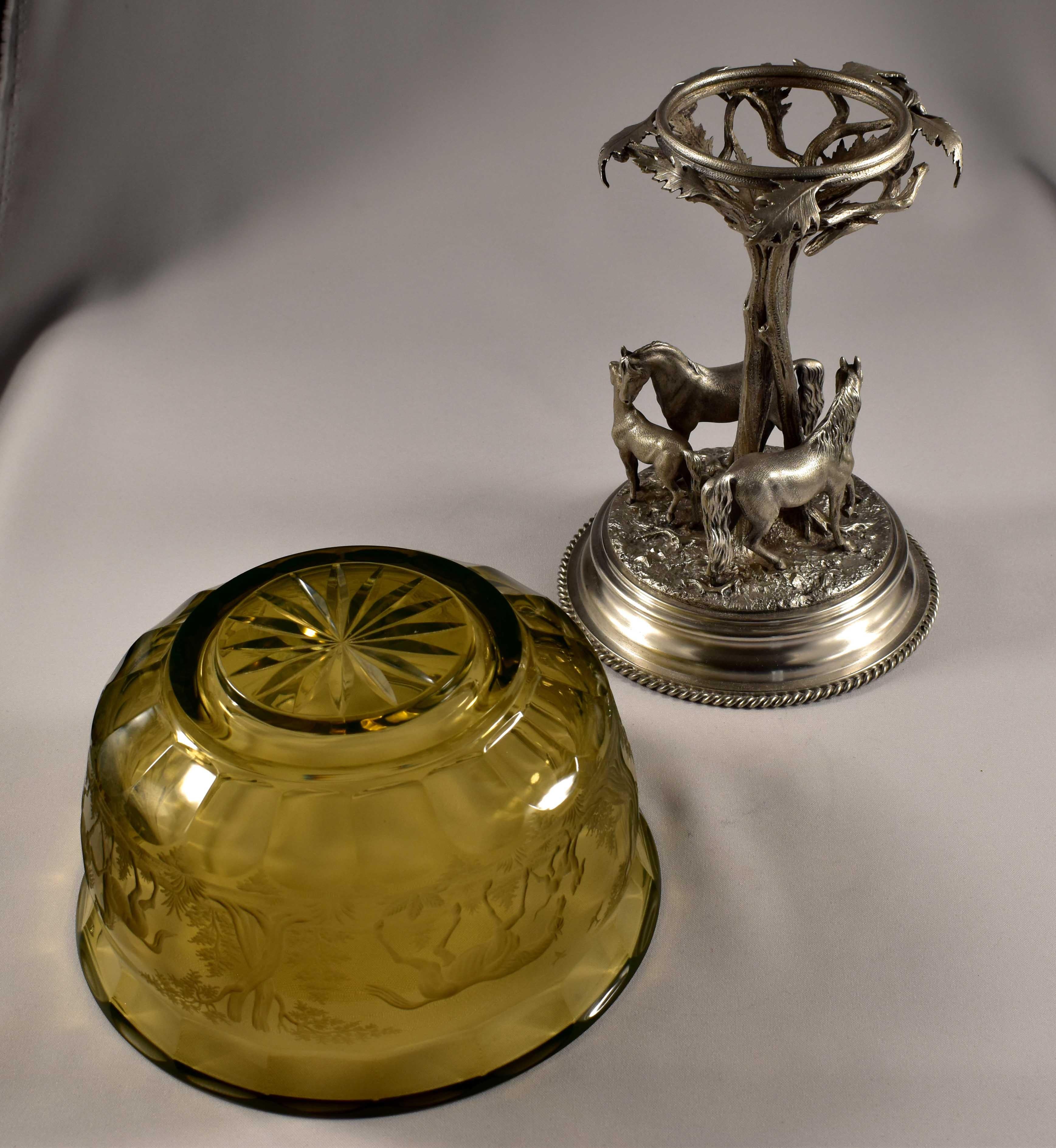 Antique Uranium Glass, Fruit Bowl, Horses, Alpaca-Silver For Sale 10