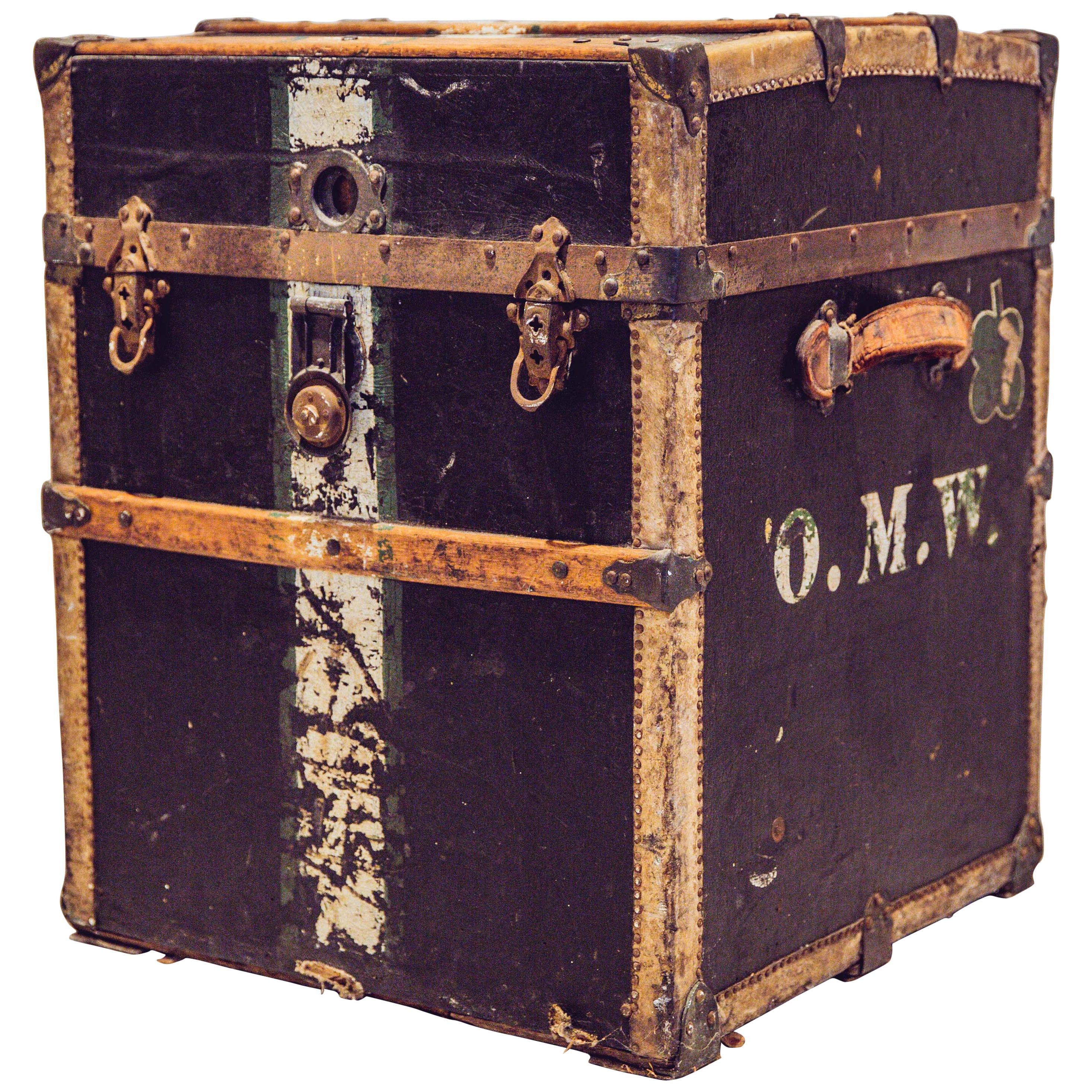 Antique US Leather Travel Trunk Box For Sale