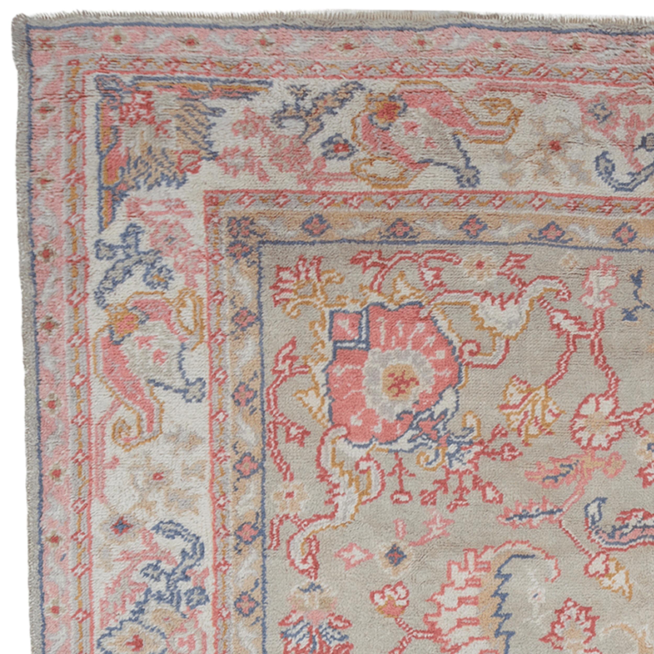 XIXe siècle Tapis ancien d'Oushak - Tapis ancien d'Oushak de grande taille en vente