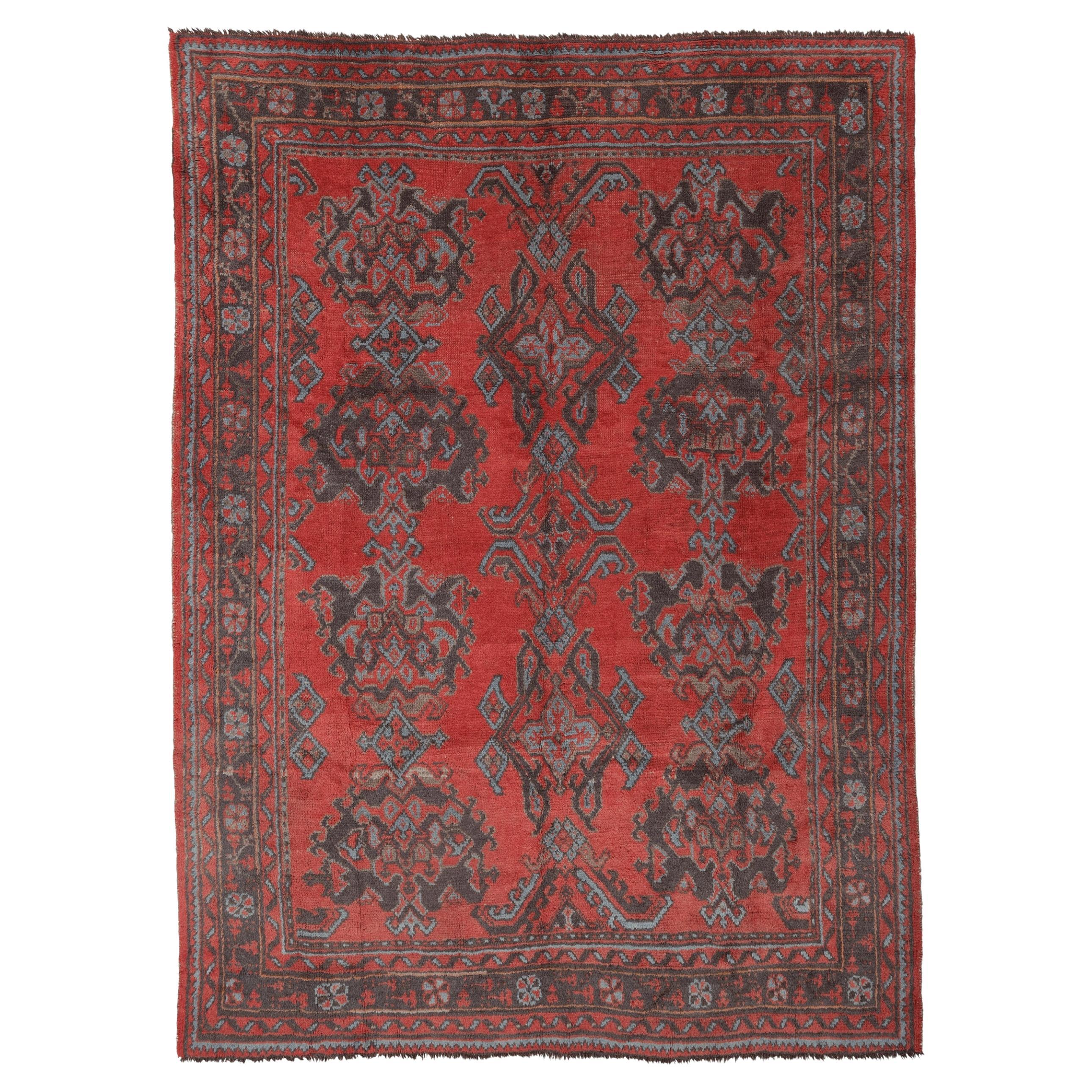 Antique Ushak Carpet - Late 19th century For Sale
