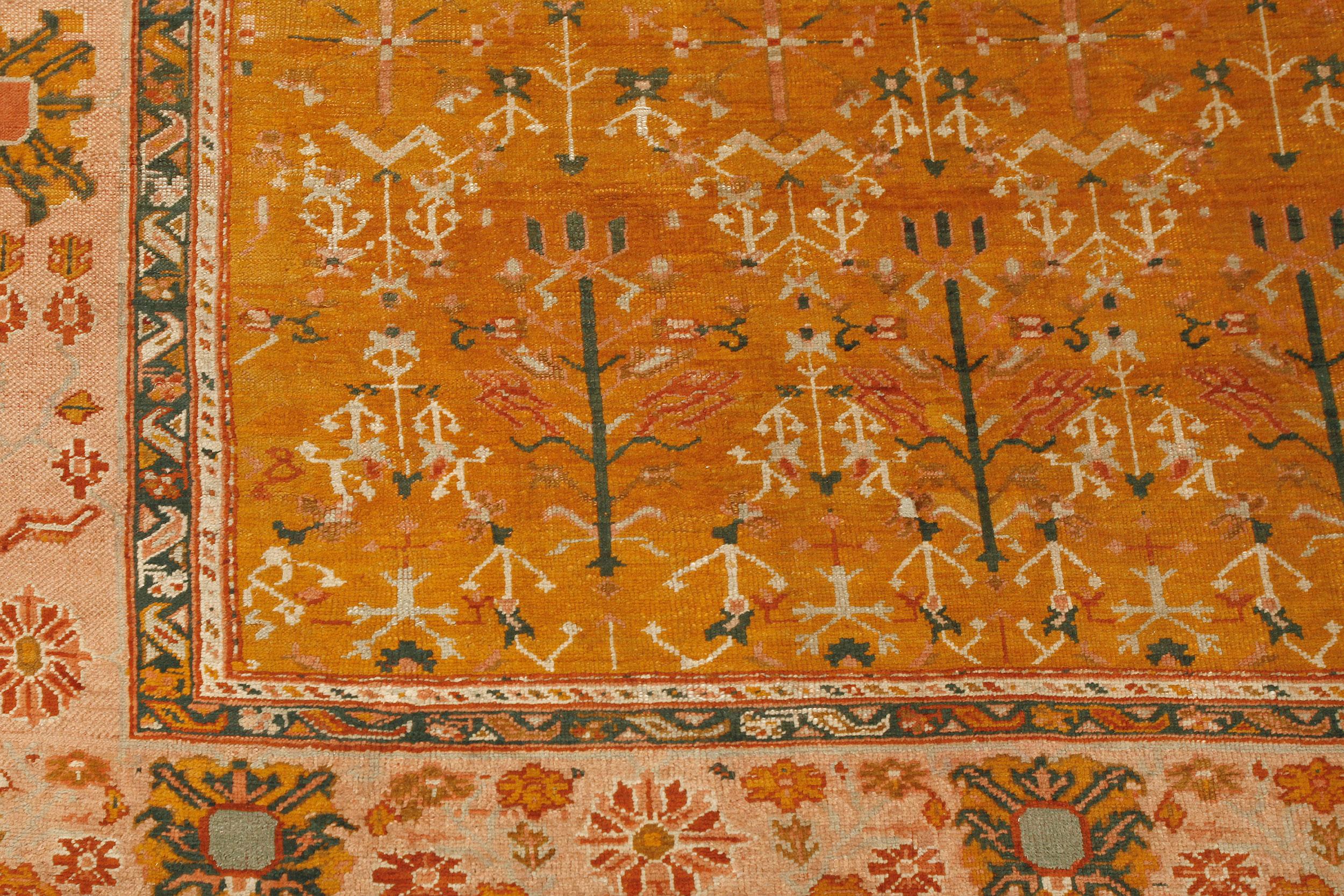 Hand-Woven Antique Ushak Carpet, West Anatolia, Late 19th Century For Sale