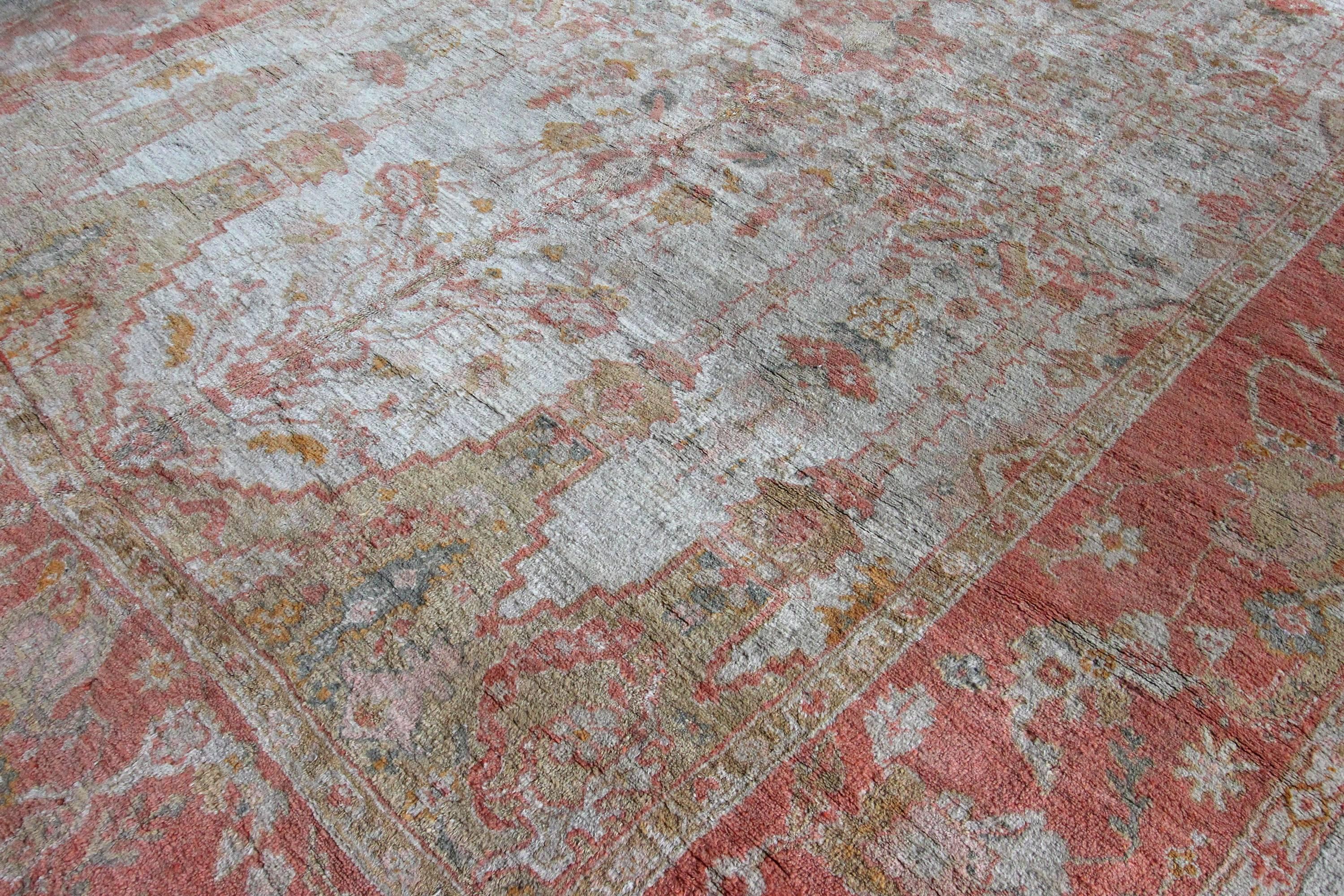 Antique Ushak Carpet, Western Anatolia For Sale 6