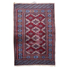 Antique Uzbek Bukhara Rug, 1920s, Hand-Knotted Wool, 3.1
x 4.1
- 1C1204