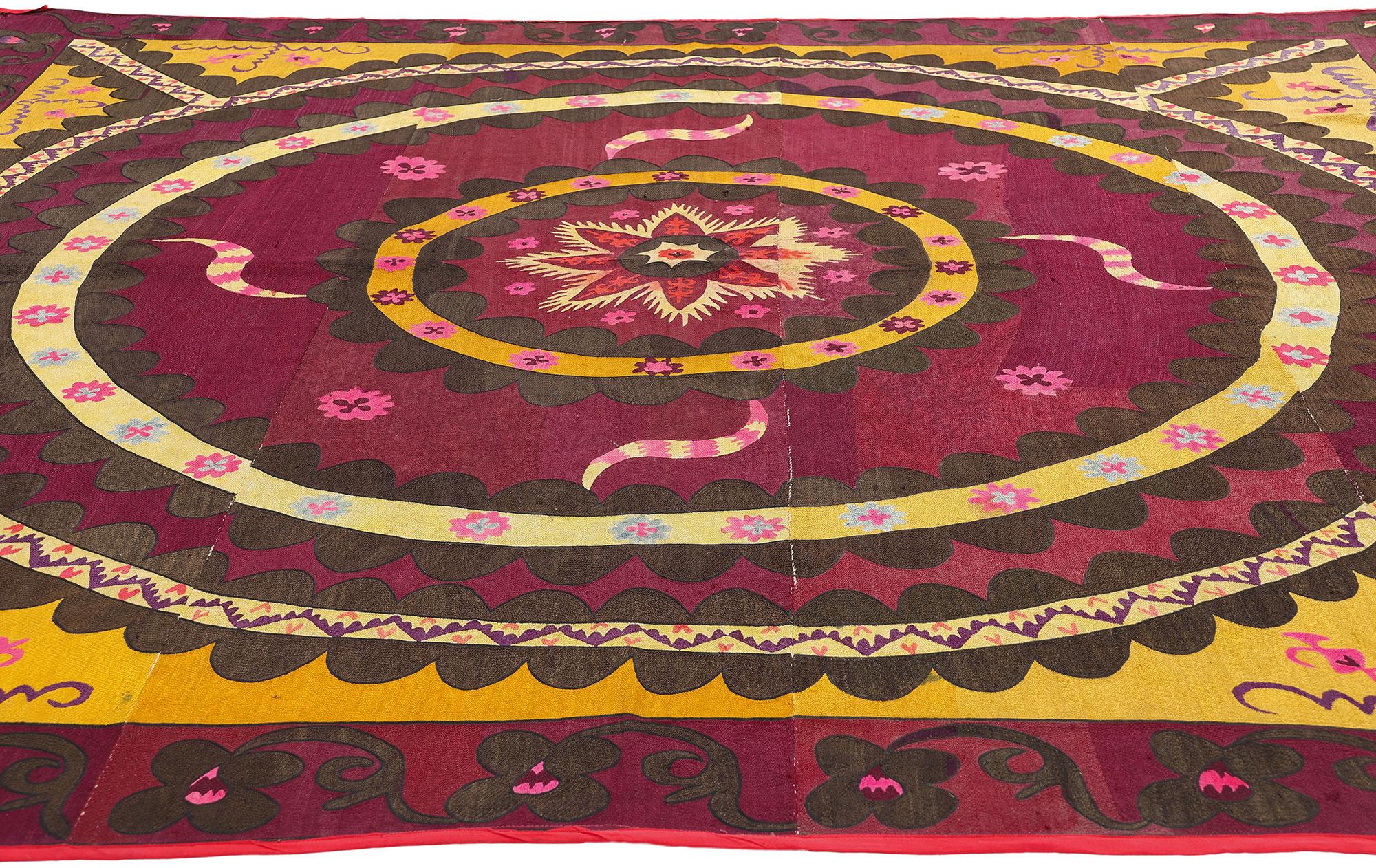 Antiguo Tapiz de Pared Suzani Uzbeko Luna Cielo Ai Palak Tejido a mano en venta