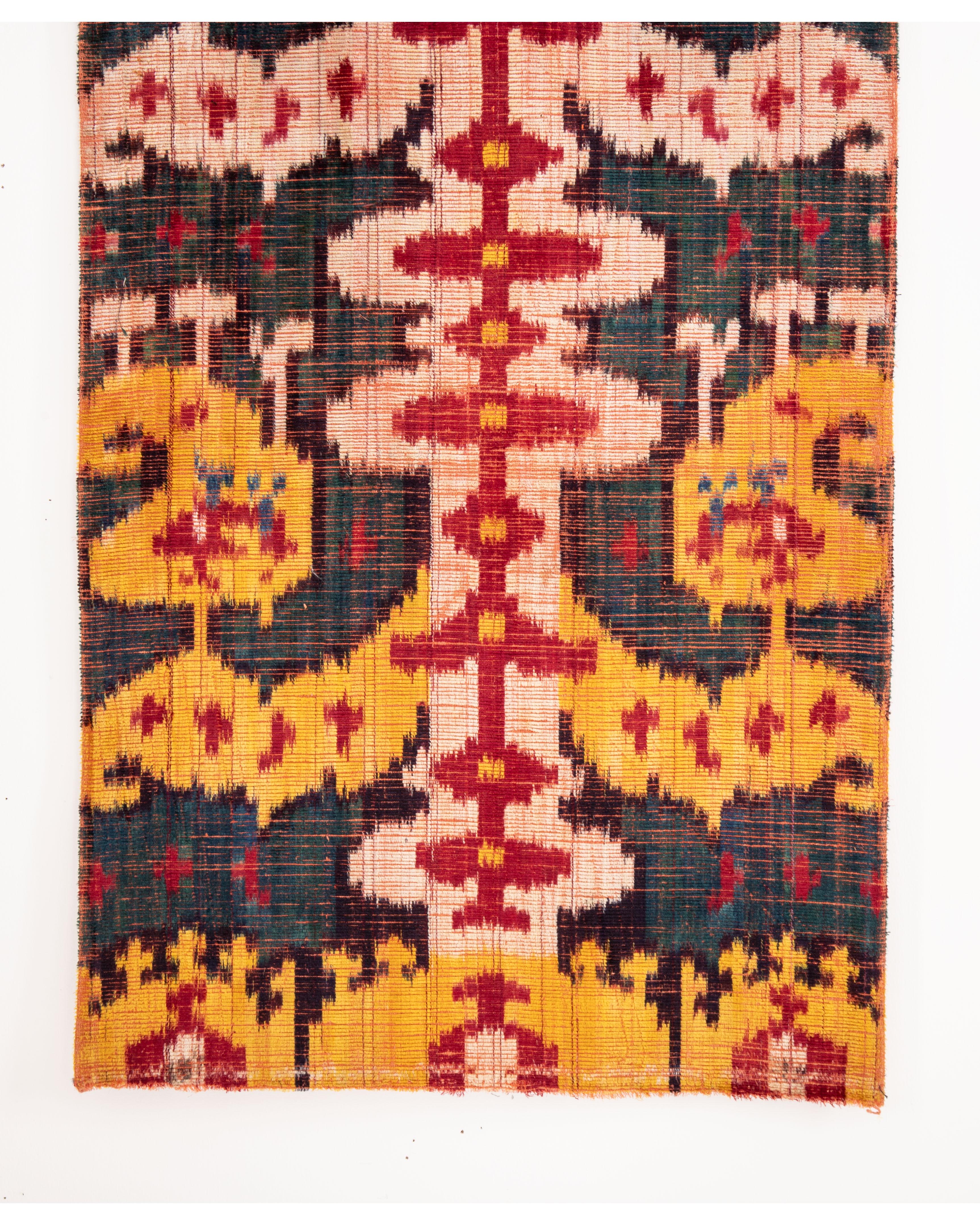 Antikes usbekisches Samt-Ikat-Fragment, Ende 19. C. (Volkskunst) im Angebot