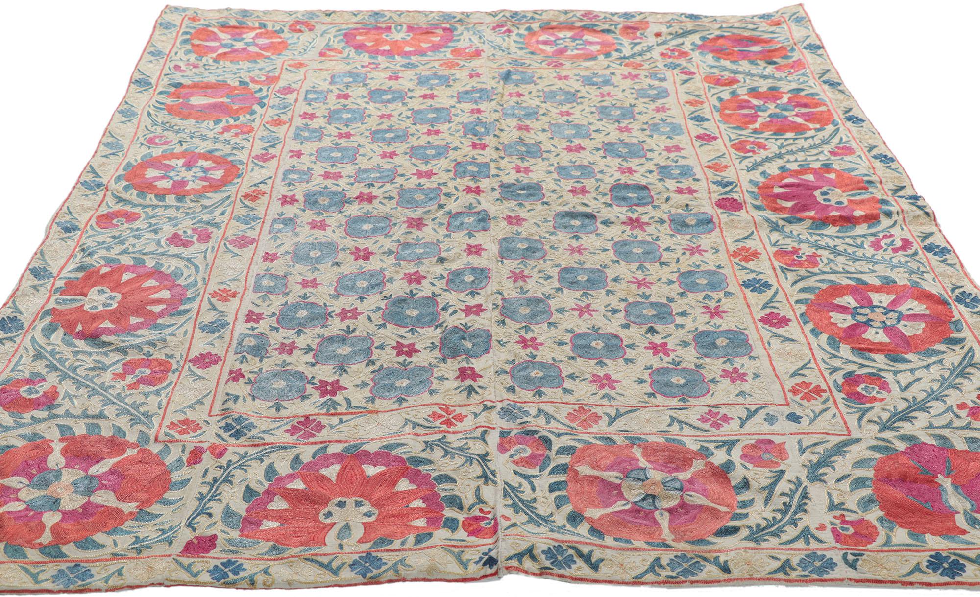 Antiguo Tapiz Suzani de Uzbekistán Colgante de pared Uzbeko en venta