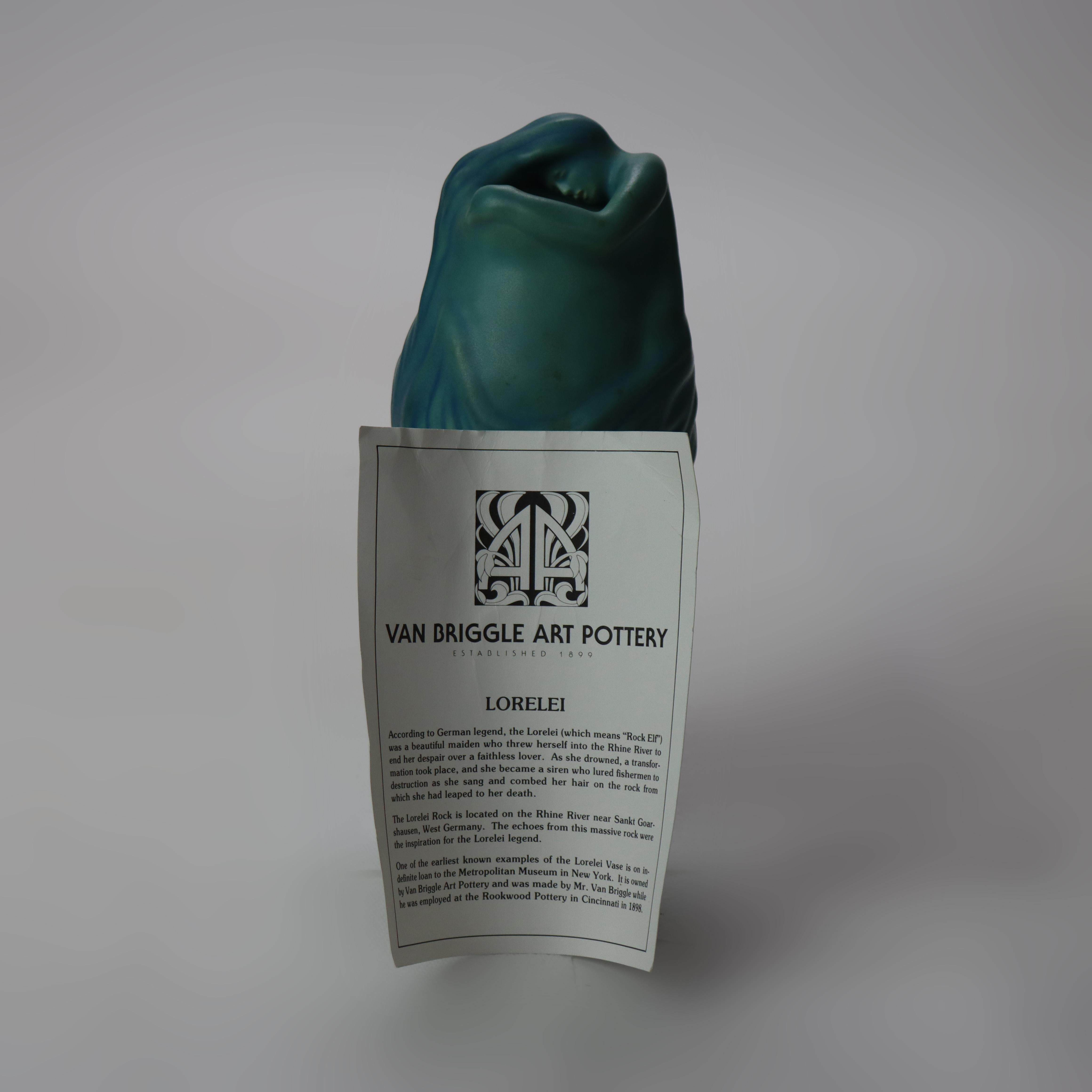 Antike Van Briggle Blau Kunst Töpferei Lorelei Vase unterzeichnet C1930 im Angebot 2