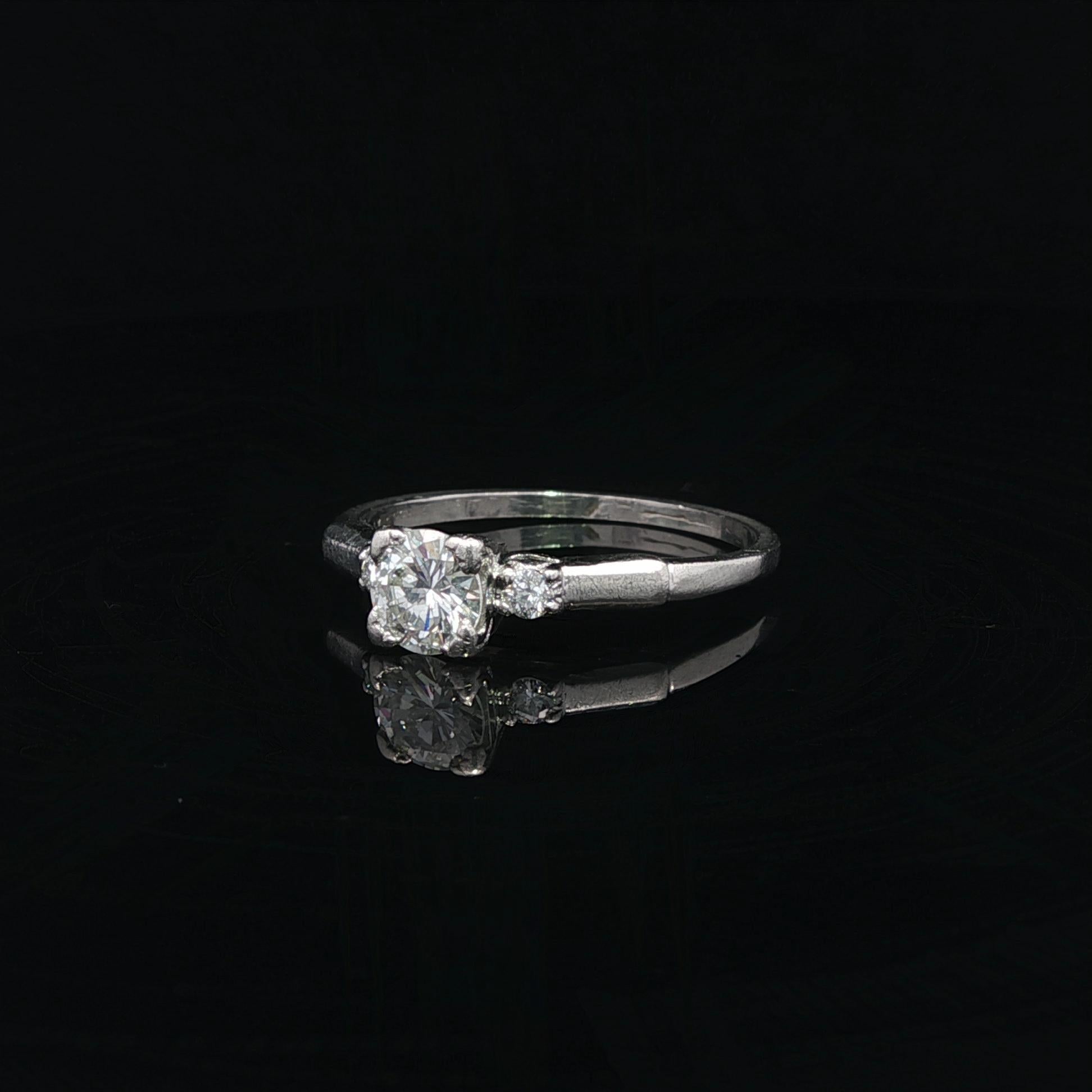 Antique Van Cleef & Arpels VCA Platinum .60ct Diamond Engagement Ring Box Paper (Rundschliff) im Angebot