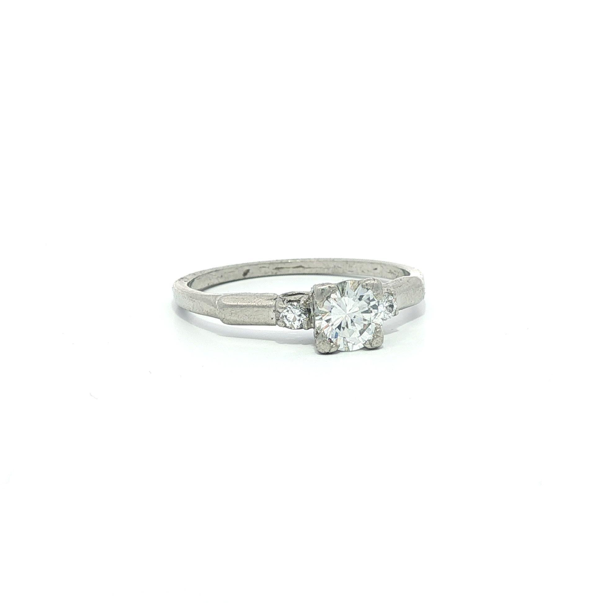 Antique Van Cleef & Arpels VCA Platinum .60ct Diamond Engagement Ring Box Paper im Angebot 2