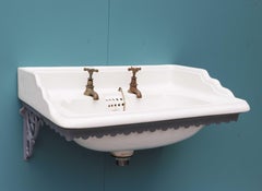 Antique ‘Vandus’ Wall Mounted Sink/Basin