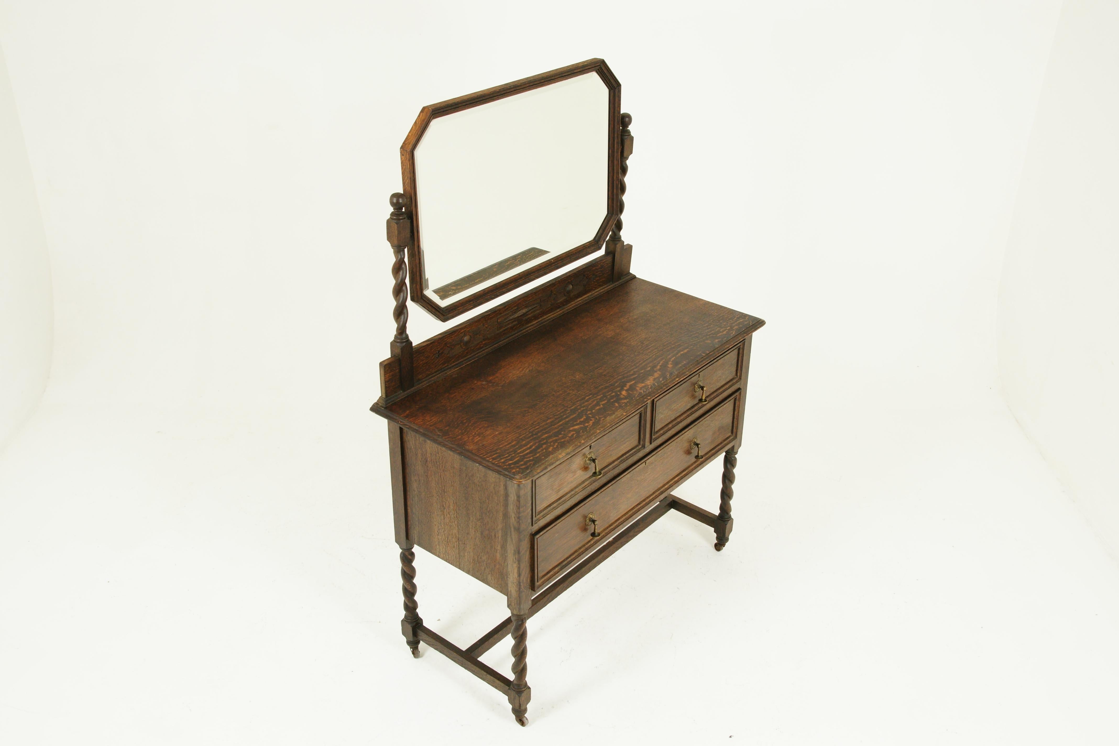 Antique Vanity, Antique Oak Dresser, Jacobean Revival, Tiger Oak, Scotland In Good Condition In Vancouver, BC
