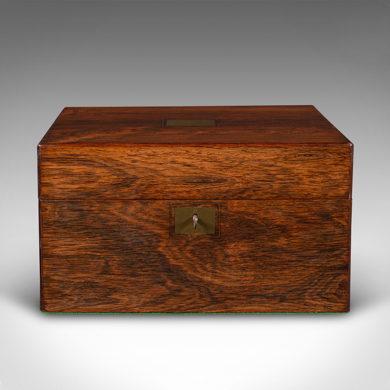 Regency Boîte de coiffeuse d'antiquités anglaise, boîte de coiffeuse de voyage, Régence, vers 1820 en vente