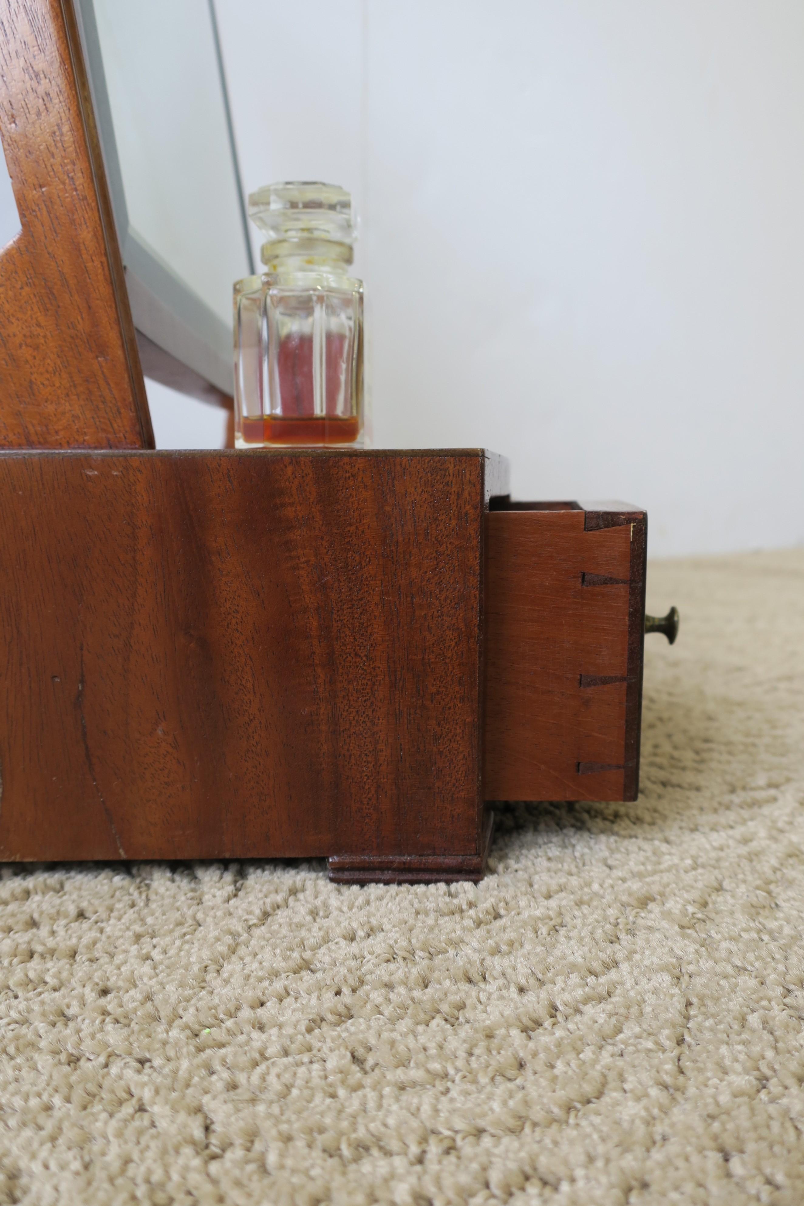 Antique Vanity Mirror with Drawers 8