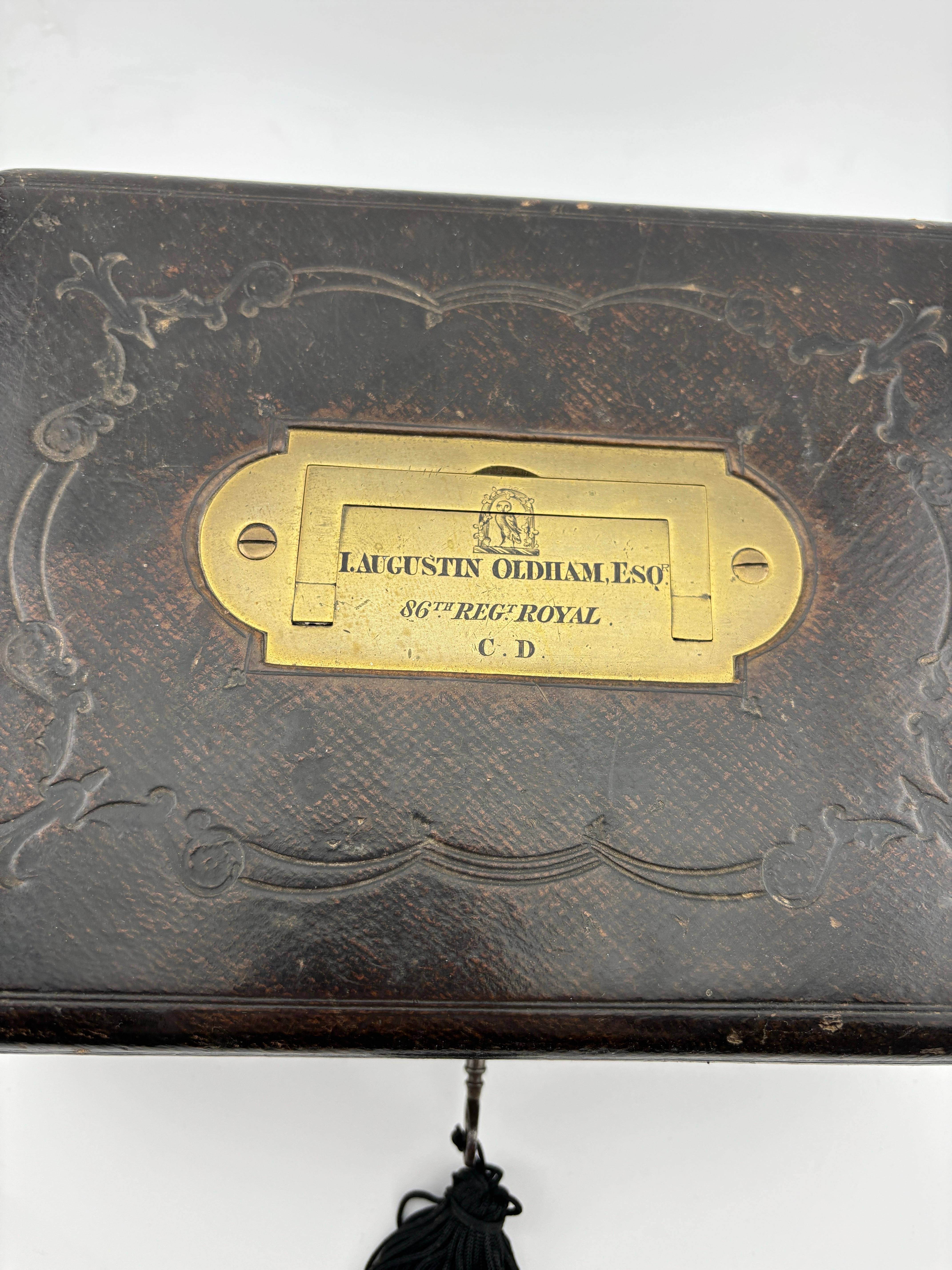 Antiquité Vanity Shaving Dresser Box/ Travel Set Of 14 Pieces With Original Box en vente 9