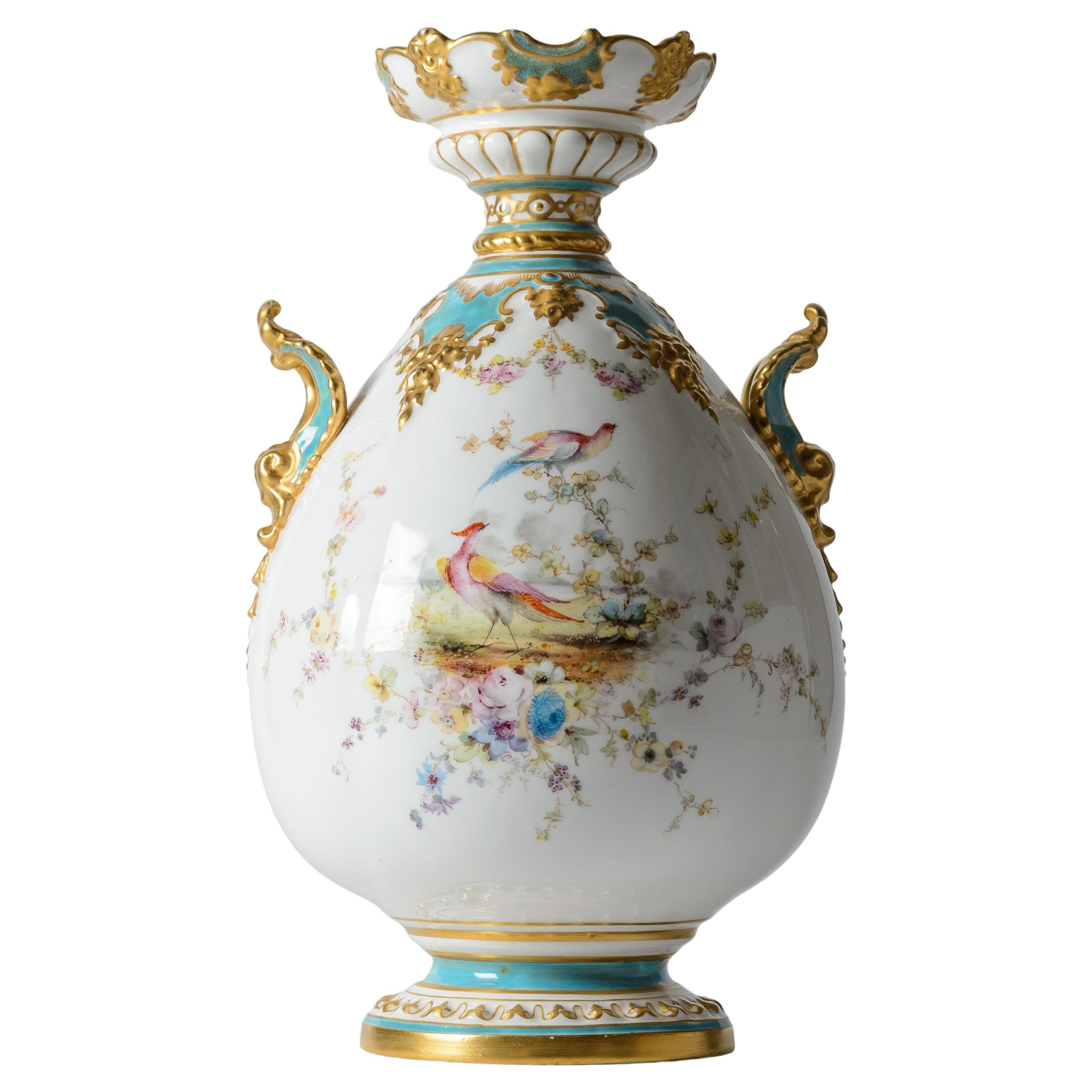 Vase ancien de Royal Crown Derby datant d'environ 1900. Forme détaillée Turquoise et dorée