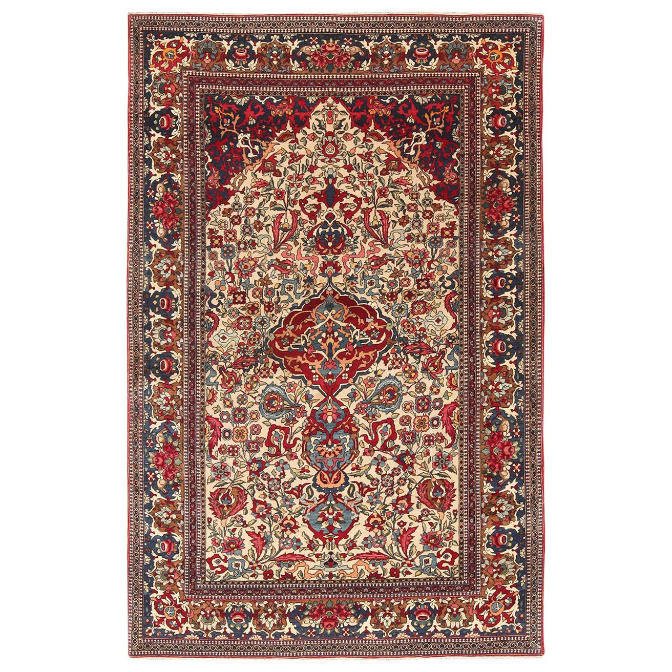 Antique Vase Design Persian Isfahan Prayer Rug. 4 ft 6 in x 7 ft