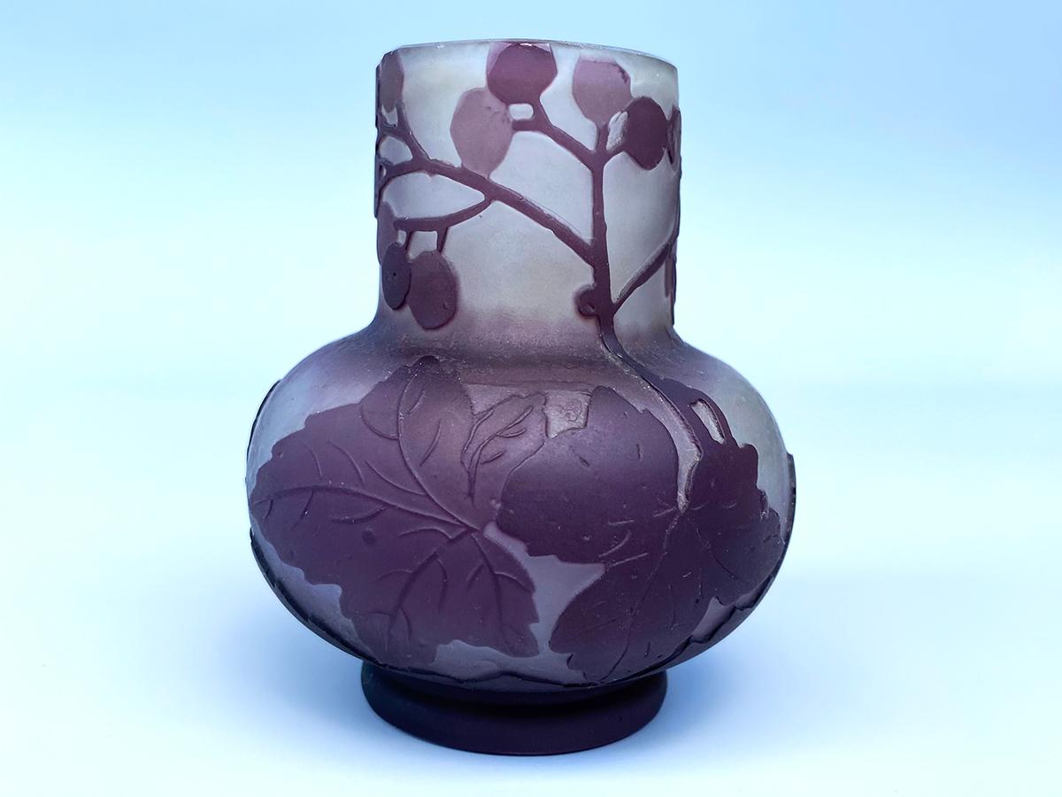Women's or Men's Antique Vase Emile Galle Floral Theme Leaf Ornament Imperial Purple Cameo Glass For Sale