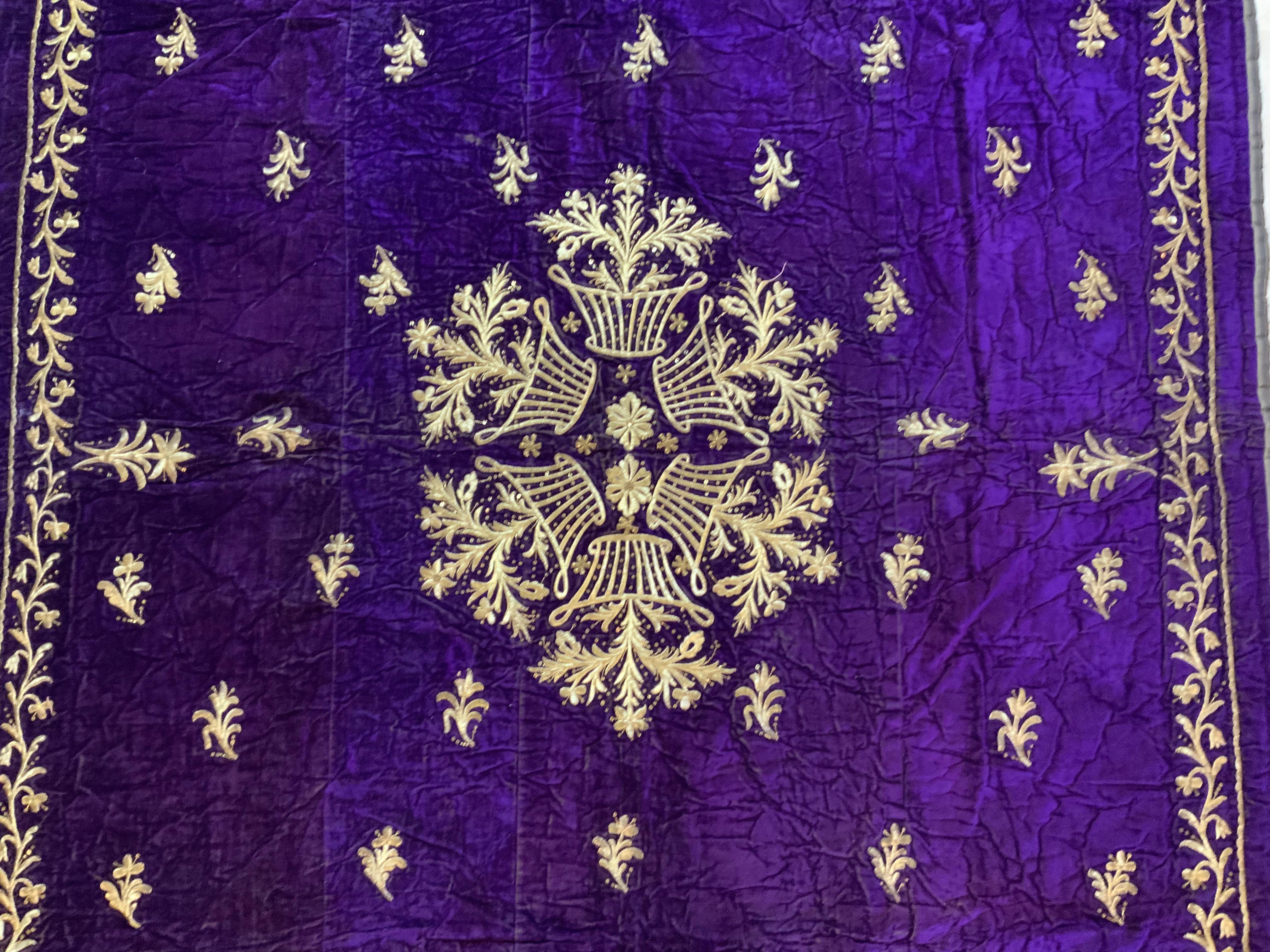 Antique Velvet and Gold Embroidery Textile In Good Condition For Sale In Delray Beach, FL