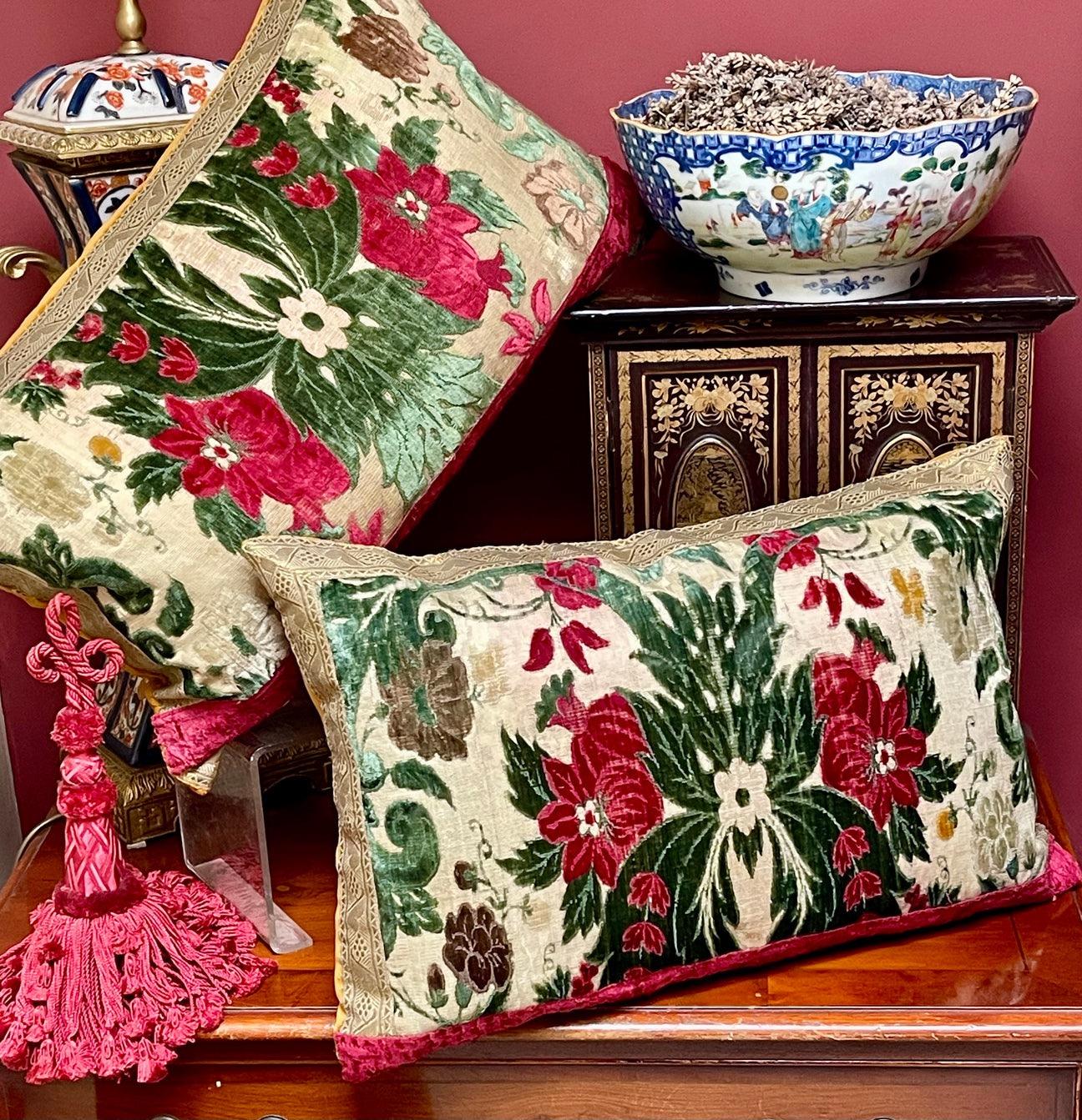 Antique Velvet Pillows

Hand made incorporating early textiles

Early 18th Century Italian Genoa Silk and Metallic Velvet Fronts.   Jardiniere Design

Trimmed with 17th Century Silk velvet braid along bottom edges

Antique gold metallic trims to 3