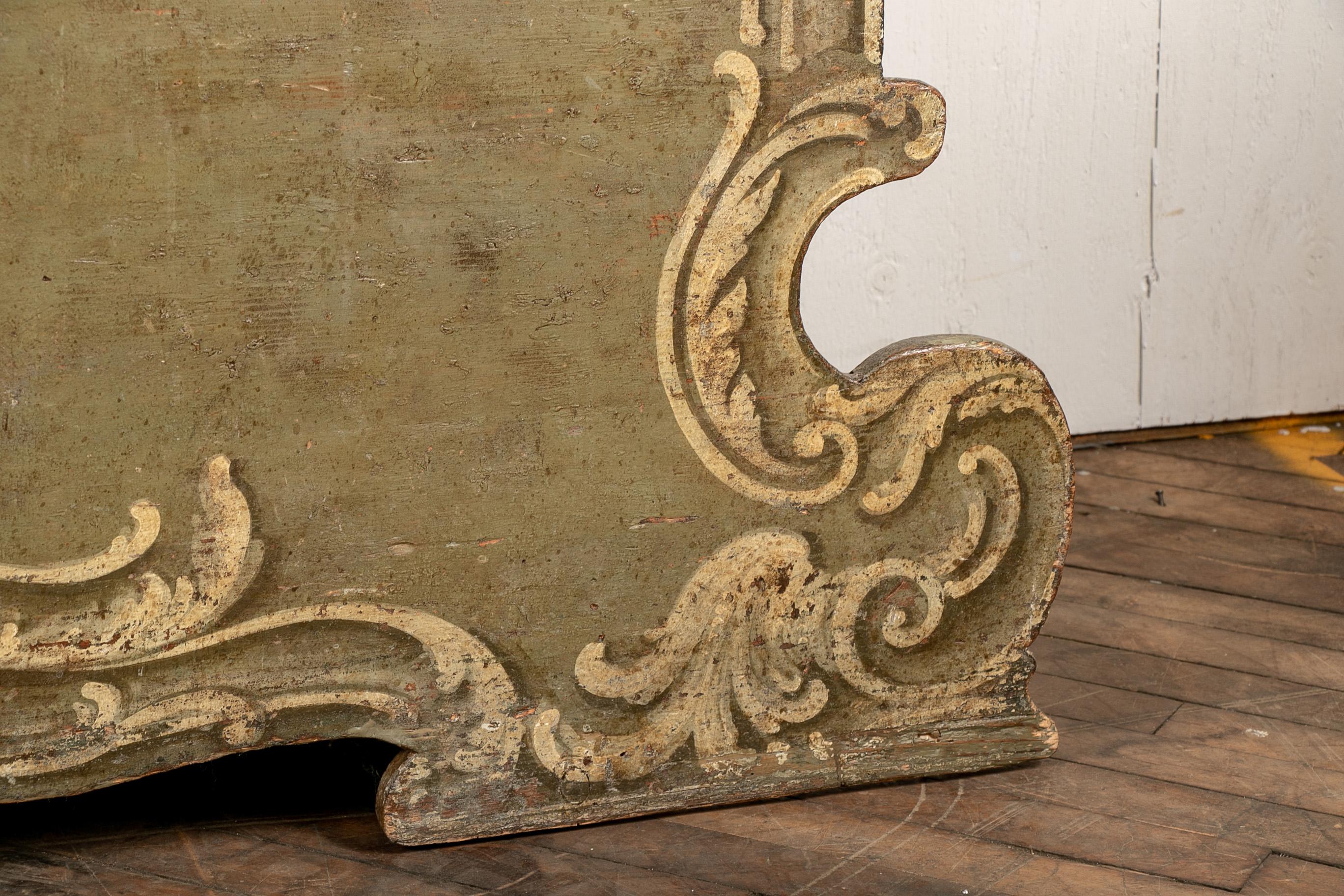 Antique Venetian Baroque Carved and Painted Bench For Sale 3