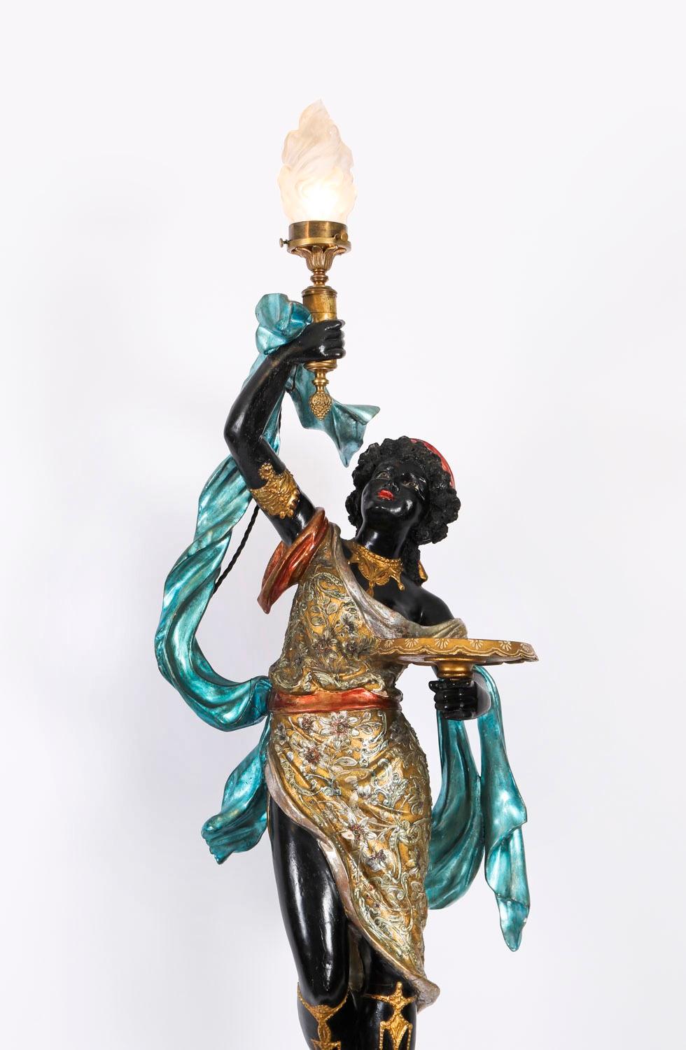 Antigua Antorcha Figural Veneciana de Madera Tallada Siglo XIX Italiano en venta
