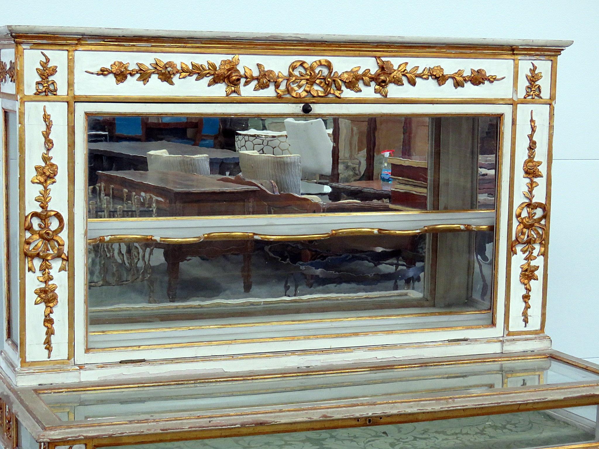 Antique Venetian distressed painted display case with gilt accents.