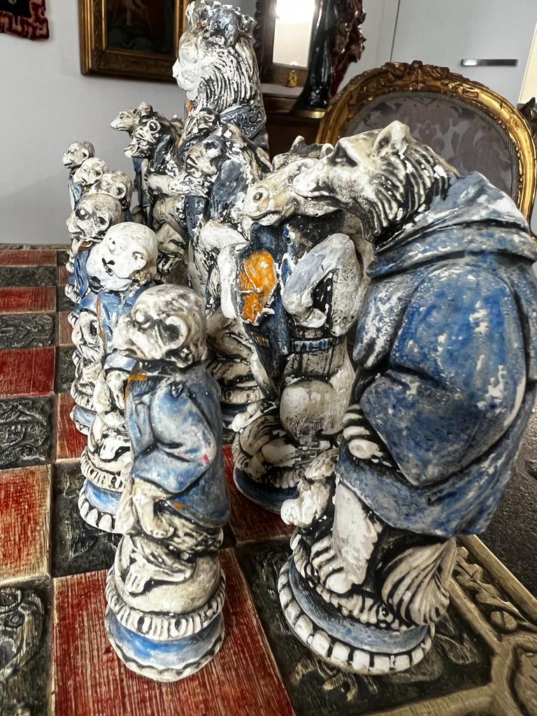 Italian Antique Venetian Early 20th Century Ceramic Reynard the Fox Chess Set For Sale