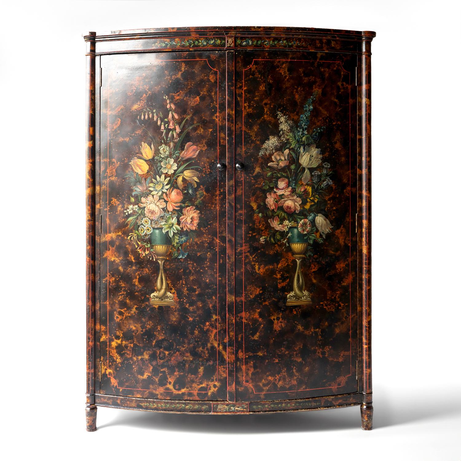 ANTIQUE ITALIAN PAINTED WARDROBE/ARMOIRE/CLOSET 
A heavy, well-made wooden bow-fronted wardrobe with two doors, a brass hanging rail and an internal full-length mirror.

Probably originating from Venice and dated to the early 20th Century c.