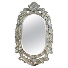 Antique Mirror in vetro veneziano