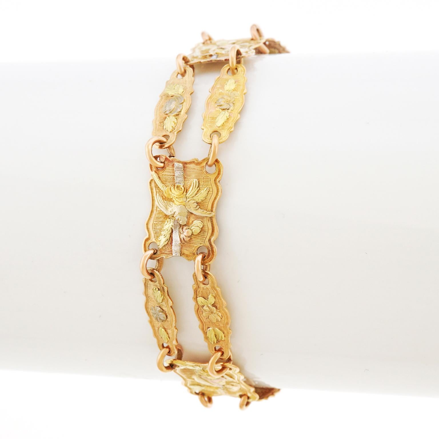Victorian Antique Venetian Gold Bracelet with Spectacular Charm
