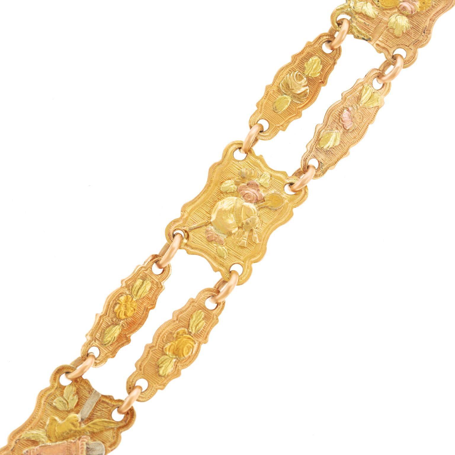 Antique Venetian Gold Bracelet with Spectacular Charm 2